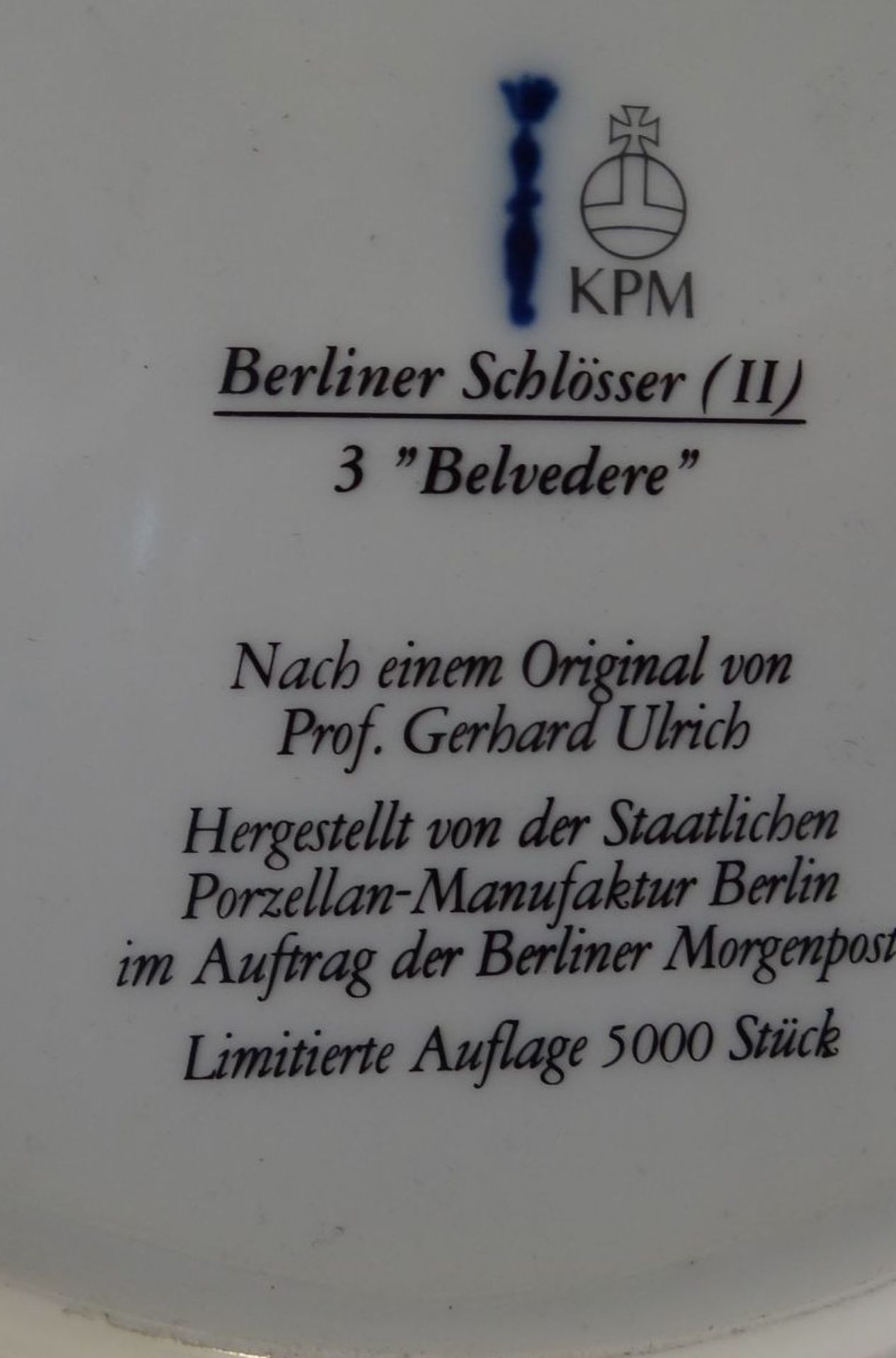 2 Wandteller "KPM" Berlin mit Schlossansichten, D-26 cm, - Bild 3 aus 5