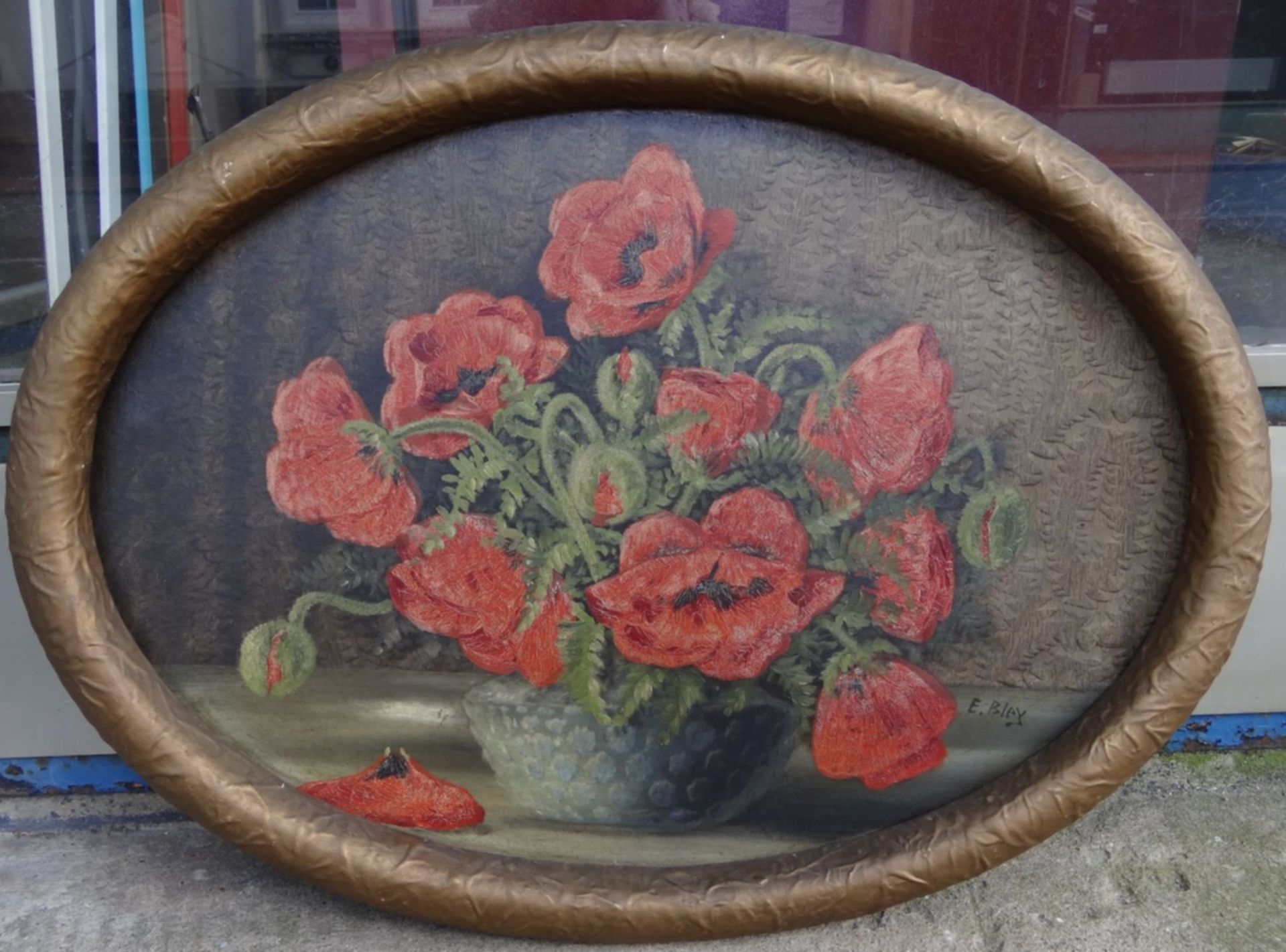 Ernst Bley (XX), Blumen in Vase, oval gerahmt, Öl/Malfaser, RG 57x77 c