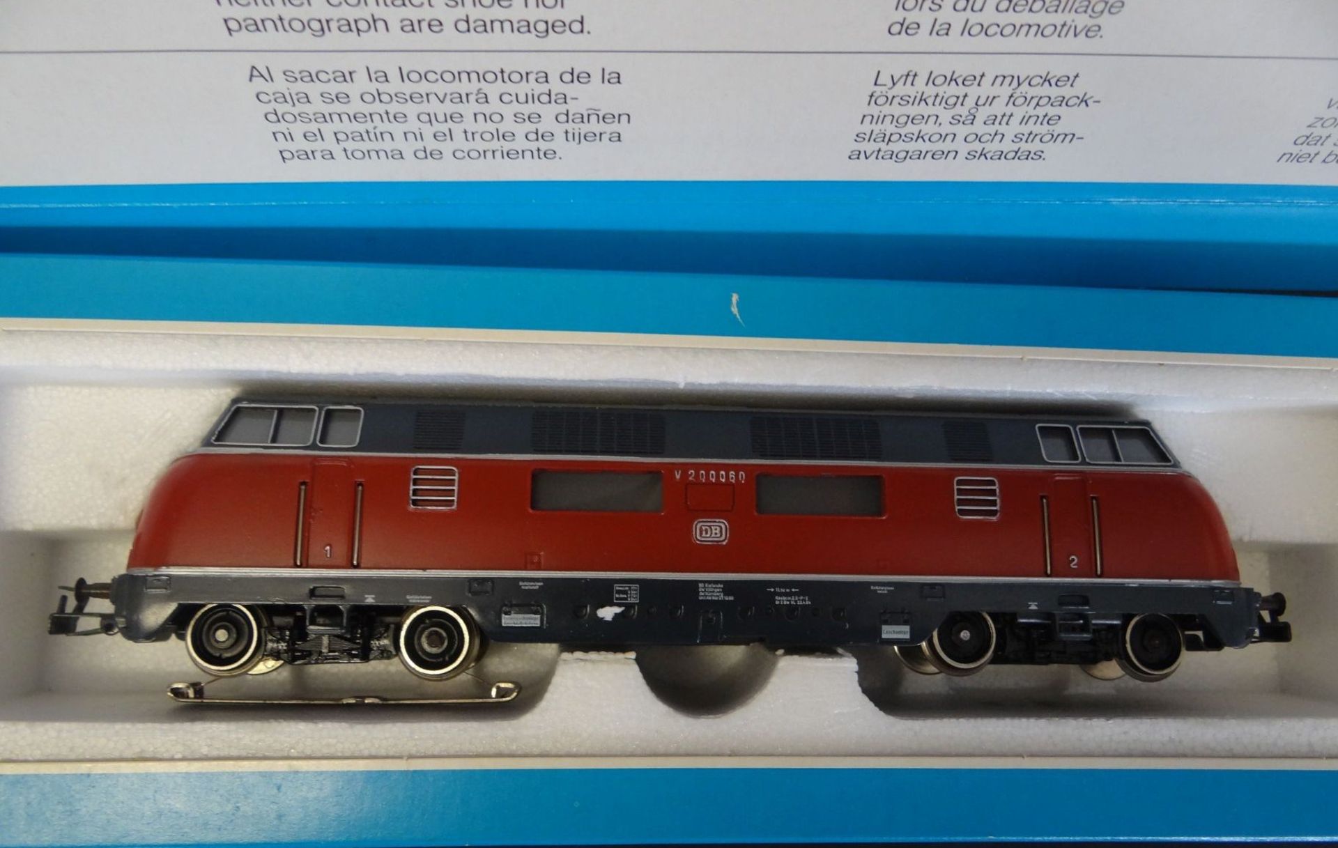 Märklin 3021 Diesellok Baureihe V200 027 DB Spur H0 OV