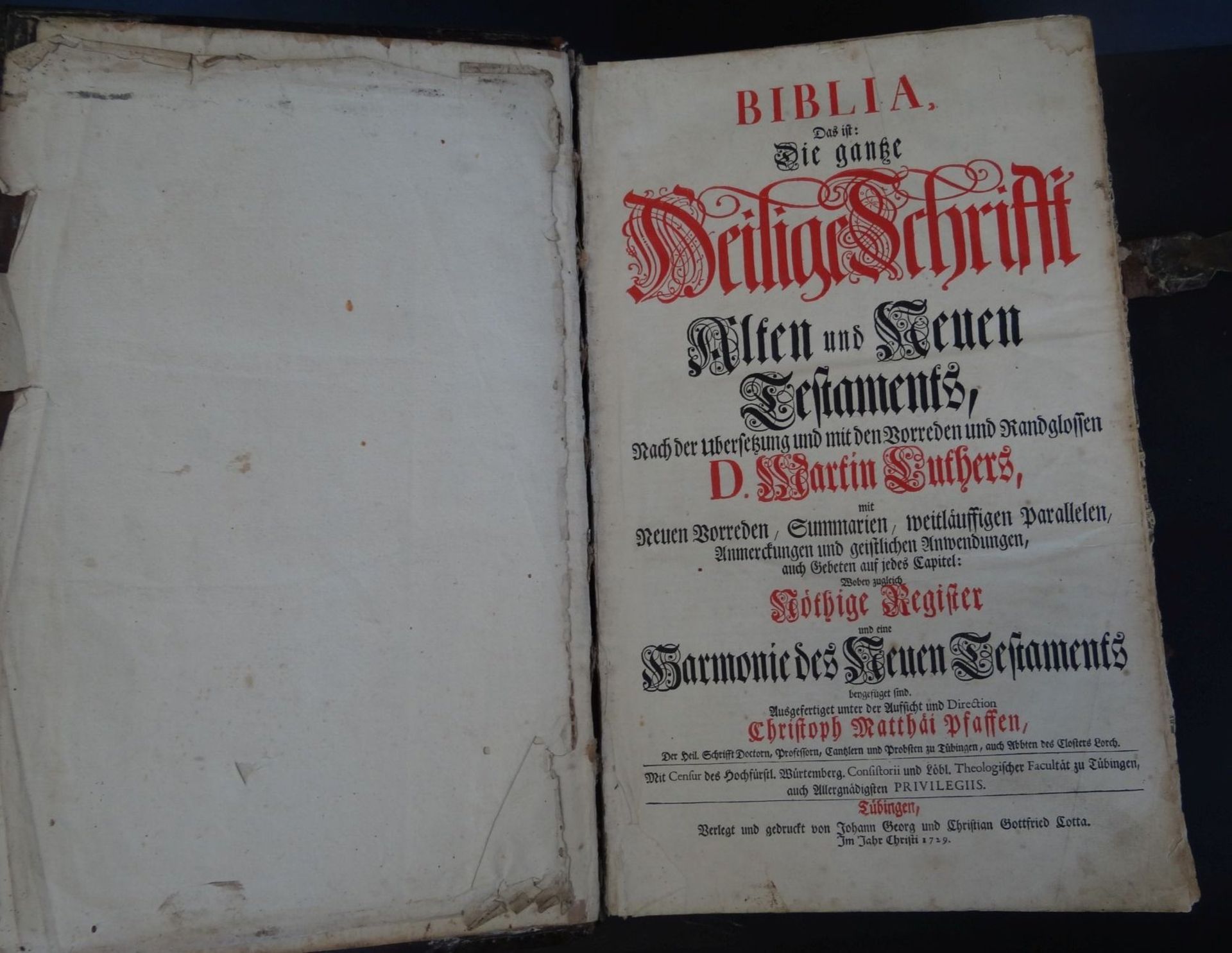 Martin Luther "Biblia-oder die ganze hl. Schrift" Tübingen 1729, Gebrauchsspuren, Einband der Zeit - Bild 4 aus 10