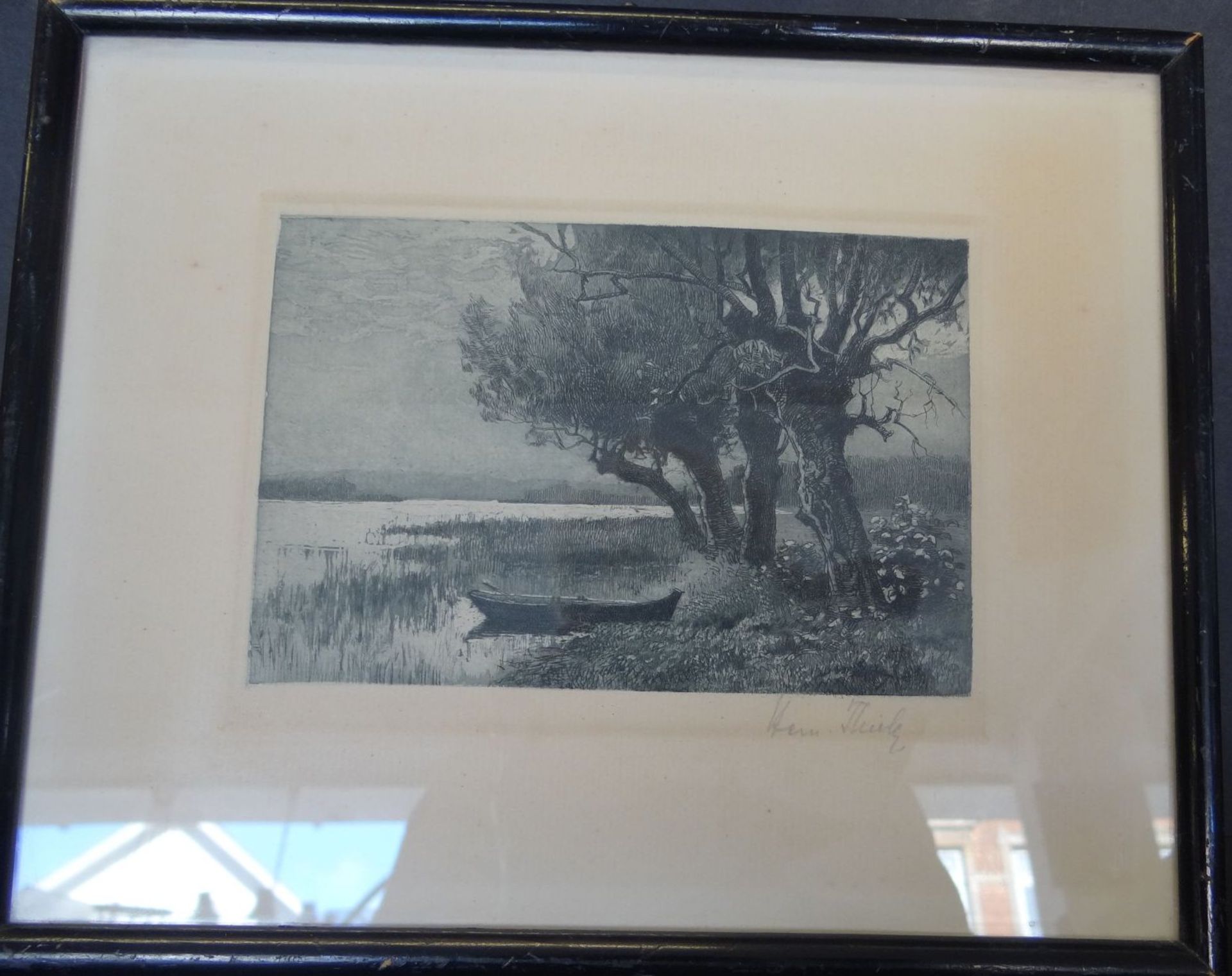 Hermann THIELE (1867-1956) "Kahn am Ufer" Aquatinta-Radierung, ger/Glas, RG 20x26 cm - Bild 2 aus 3