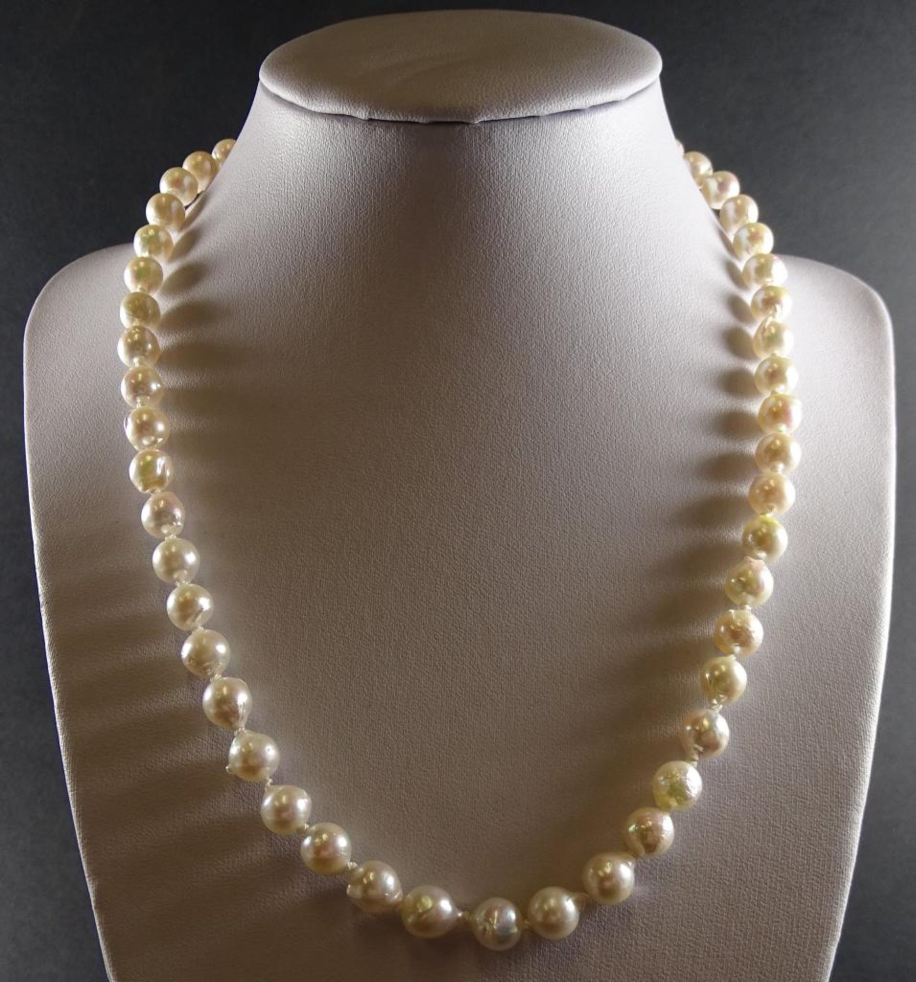 Zuchtperlen Halskette mit Silberschliesse -925-,L-44cm, Perle d-6,8-7,4mm,Neu und ungetragen aus - Bild 2 aus 3