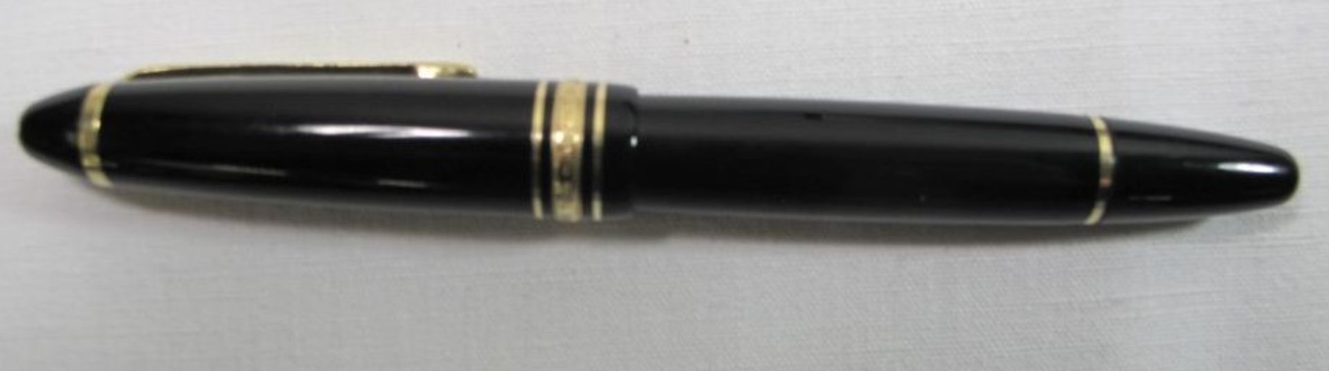 Füller "Montblanc" Meisterstück, No. 146, 750er Goldfeder, guter Zustand, orig. Etu - Bild 3 aus 5