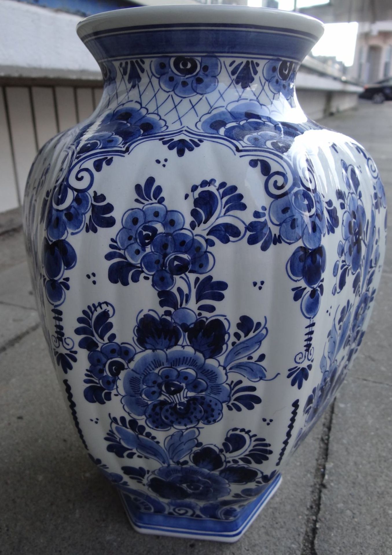 gr. Vase, Delft balu, H-30 cm - Bild 3 aus 4