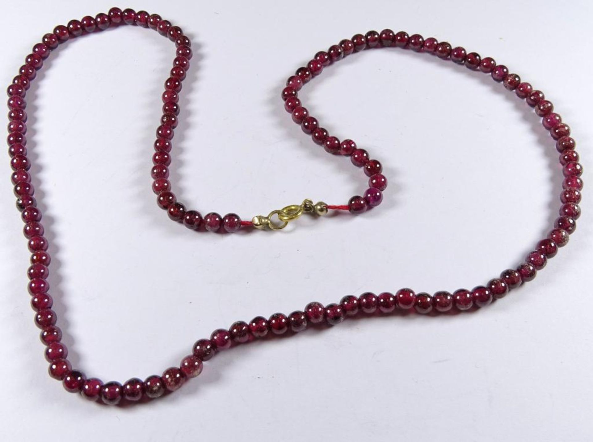 Kugelförmige Rubin Halskette,L- 48cm, 15,9gr
