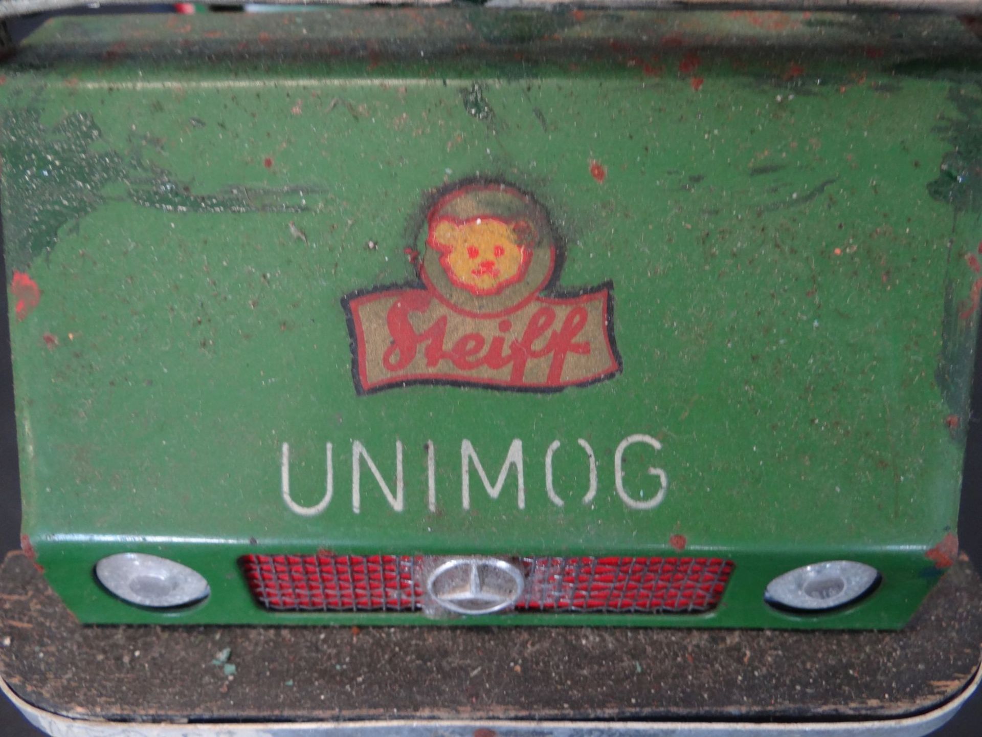 Steiff Unimog mit Anhänger, Holz/Kunststoff, bespielte Erhaltun - Bild 5 aus 6