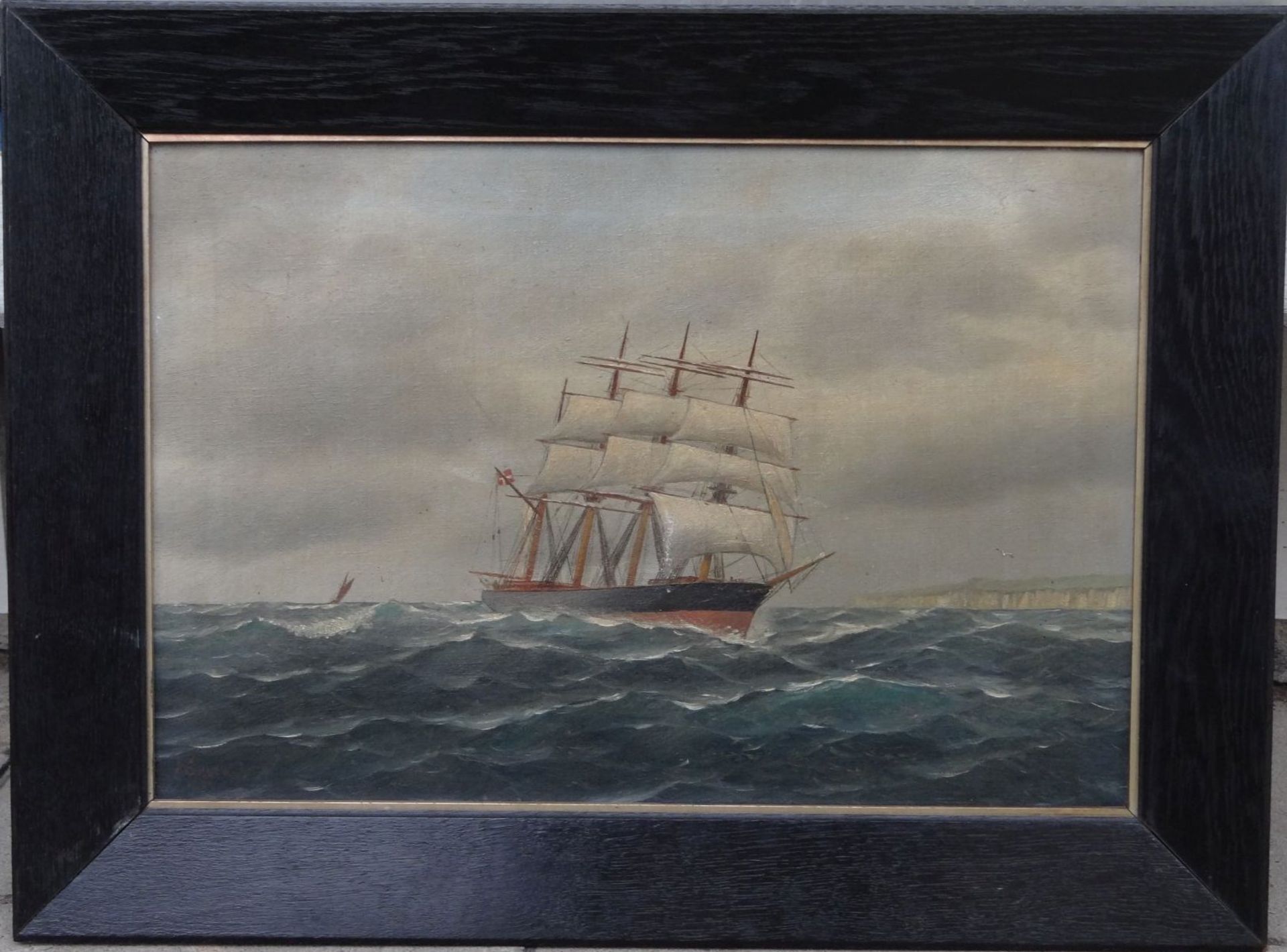 P. Bruer , 1902 "dänisches Segelschiff vor Steilküste" Öl/Leinen, alt gerahmt, RG 49x66 - Bild 2 aus 5