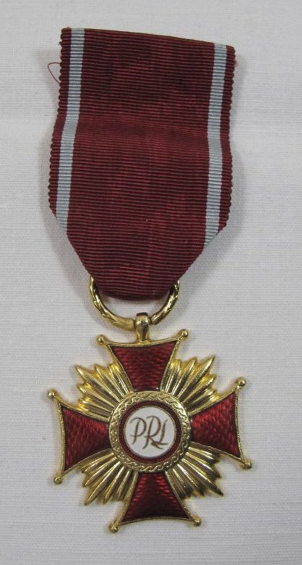 Ehrenzeichen Polen, Verdienstkreuz Verliehen nach 1945.