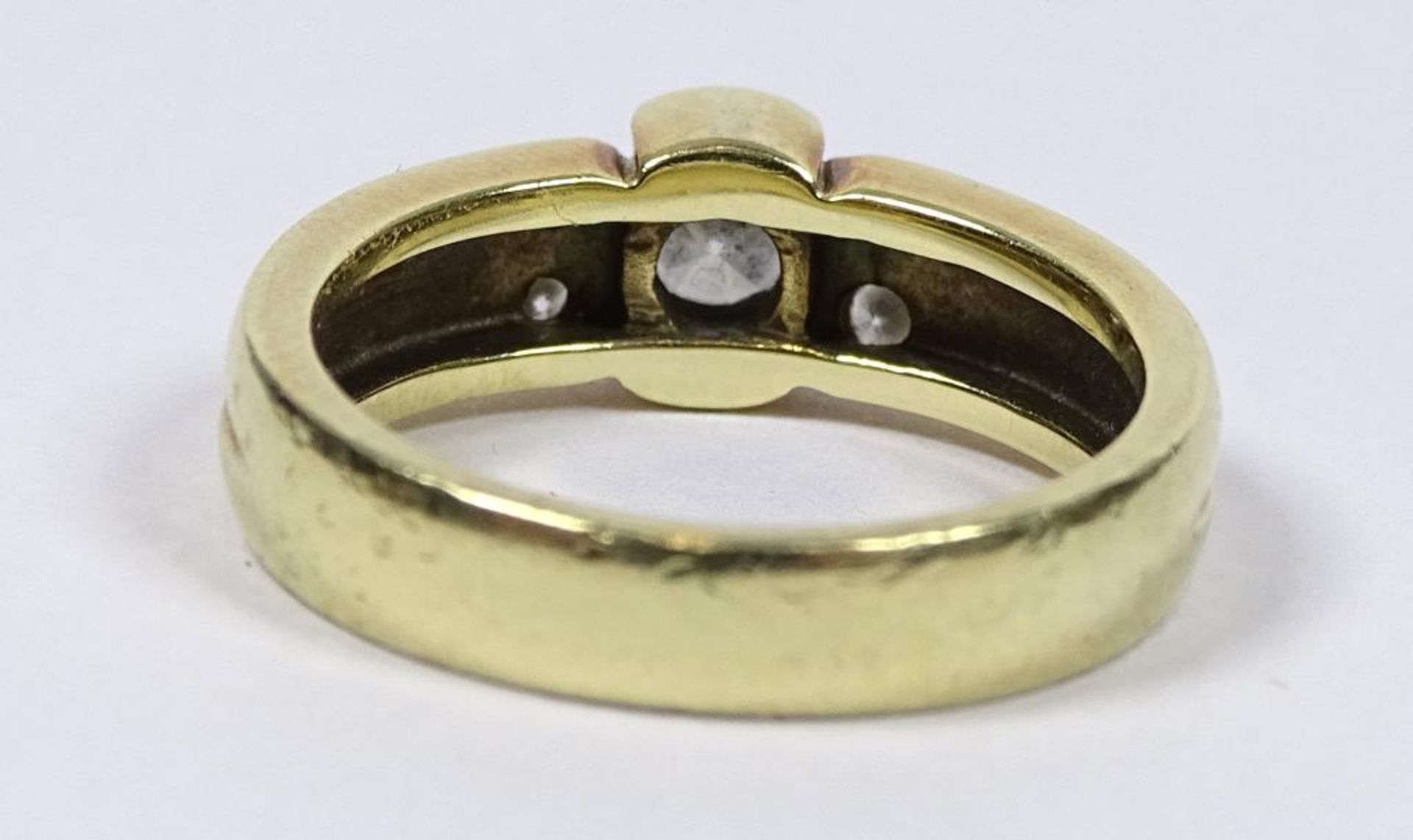 Goldring 585/000 mit Brillanten, zus. 0,53ct., Centerstein 0,45ct.,6,25gr., RG 55 - Bild 7 aus 7