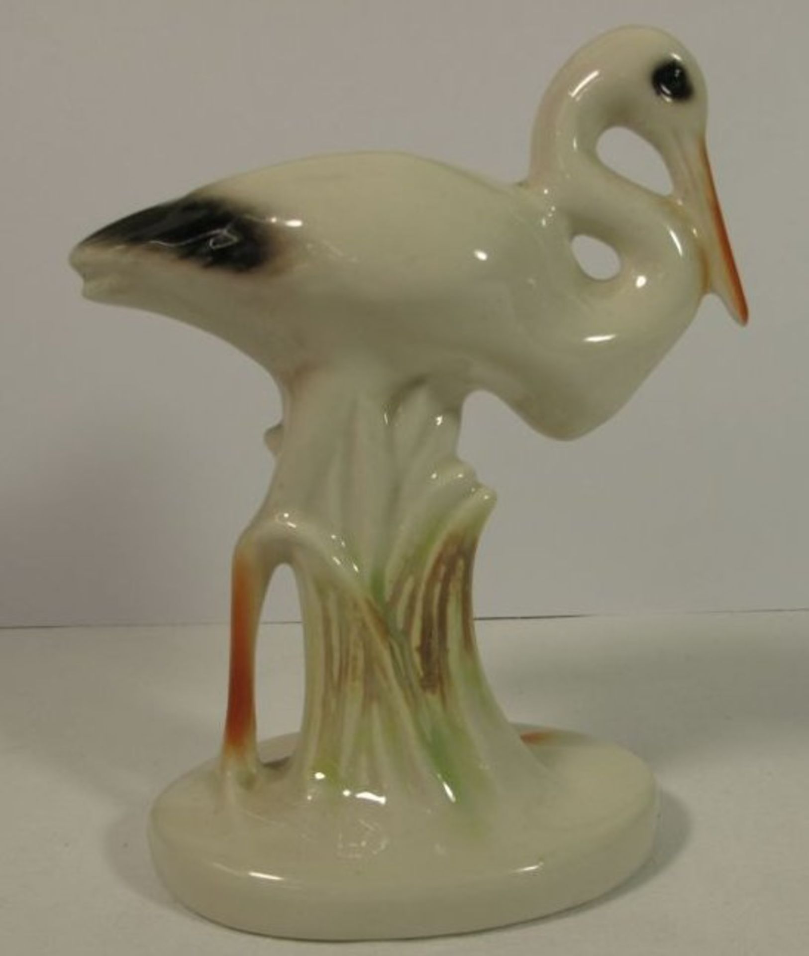 Figur "Storch", Unterglasurfaben, undeutl. gemarkt, H-13,5cm.