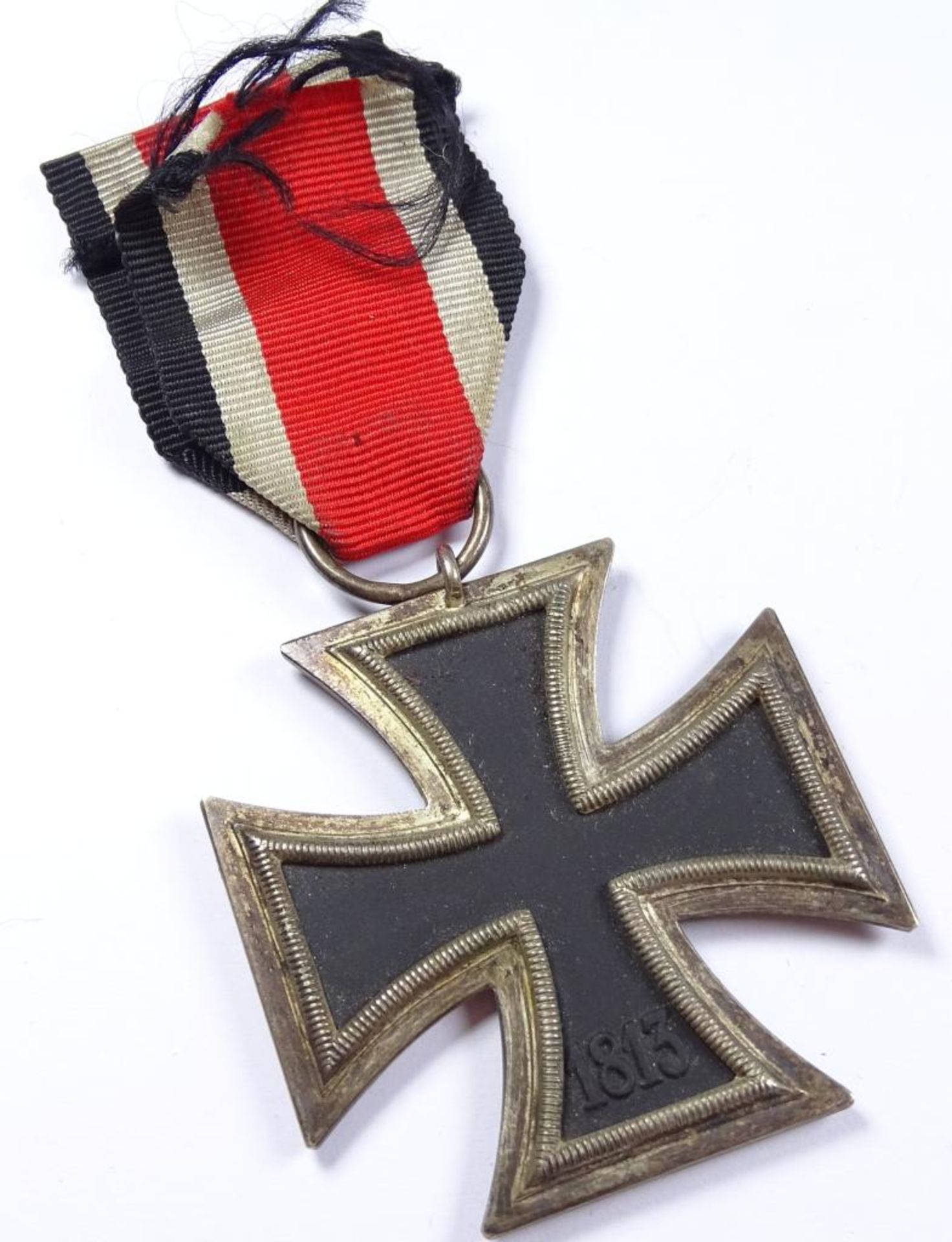 Eisernes Kreuz an Band,2.WK,2.Klasse,auf Öse "25" - Bild 2 aus 3