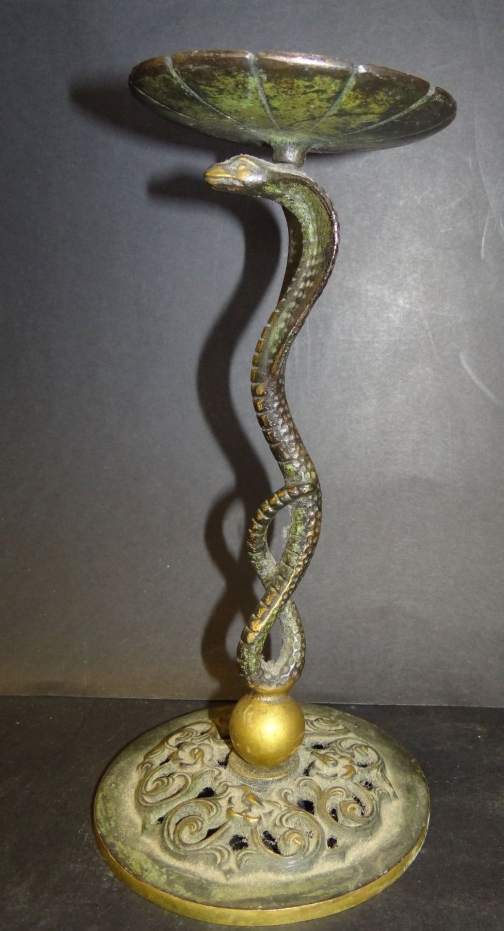 Bronze Kwerzenhalter in Form einer Kobra, H-24 cm - Bild 2 aus 4