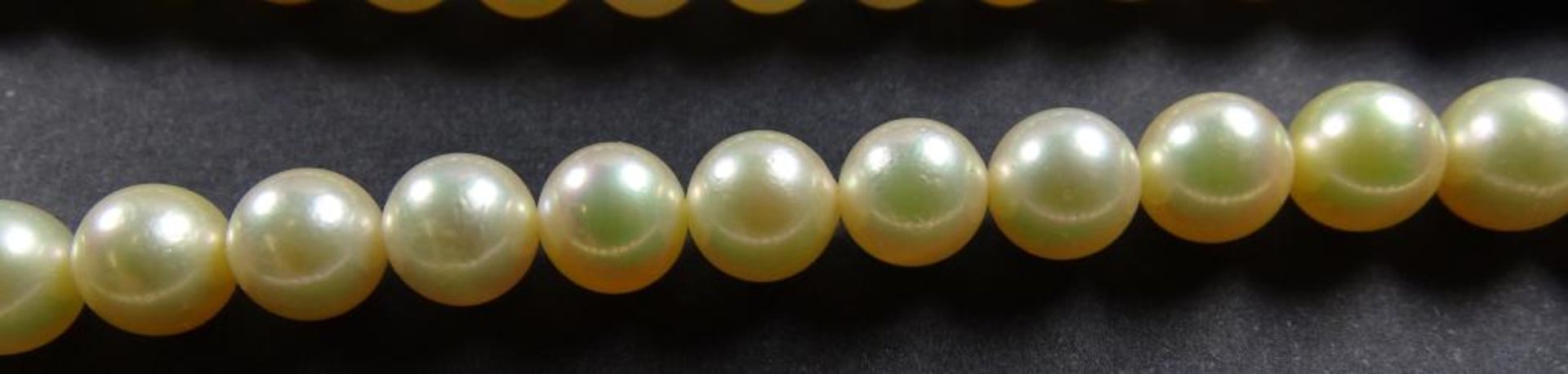 Perlenstrang,Neu und ungetragen aus Juweliersauflösung,L-41cm,Perlen d- 5,9-6,5m - Bild 2 aus 3