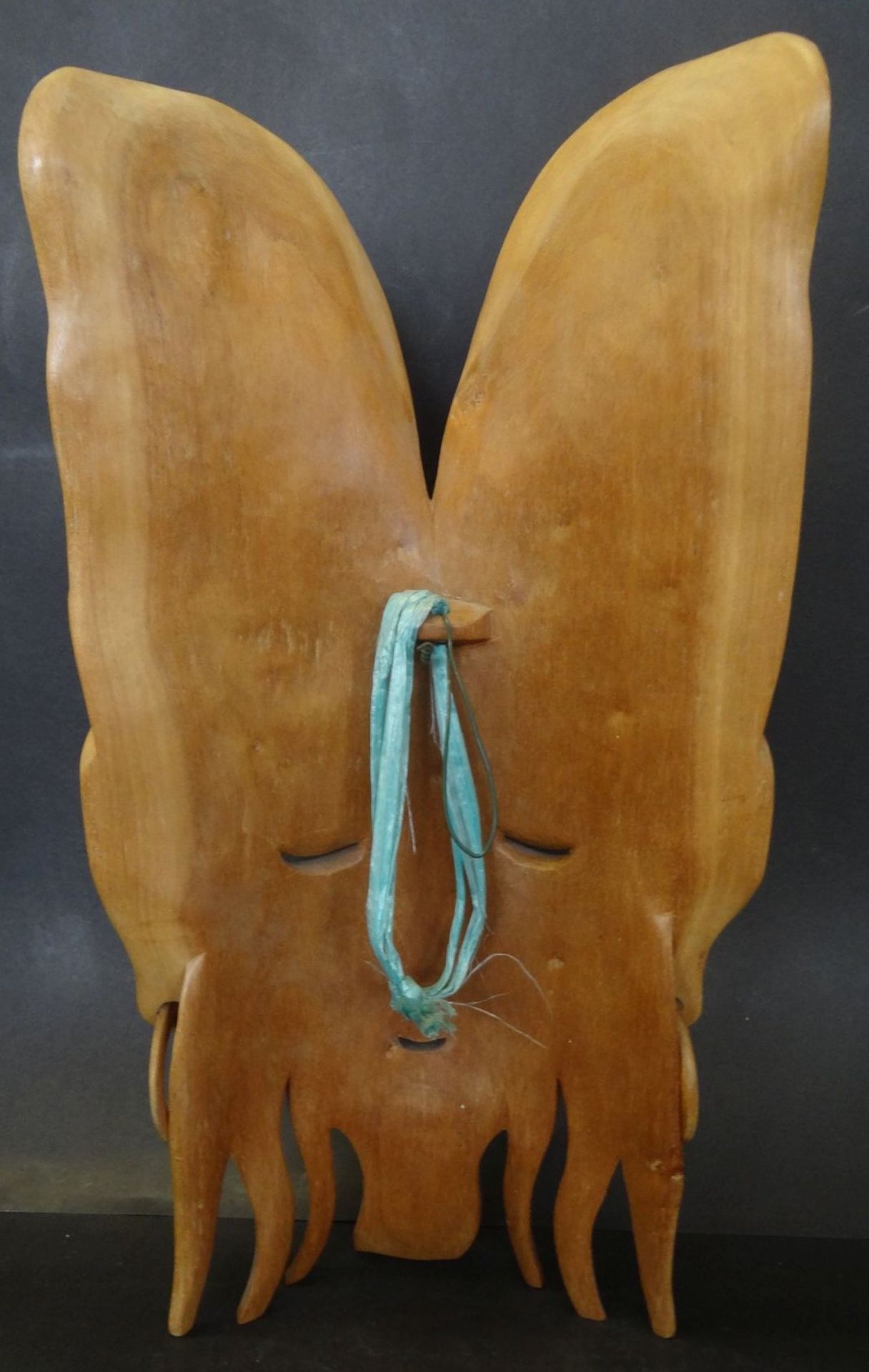 grosse Holzmaske, wohl Indonesien, RG 43x26 cm - Bild 3 aus 3