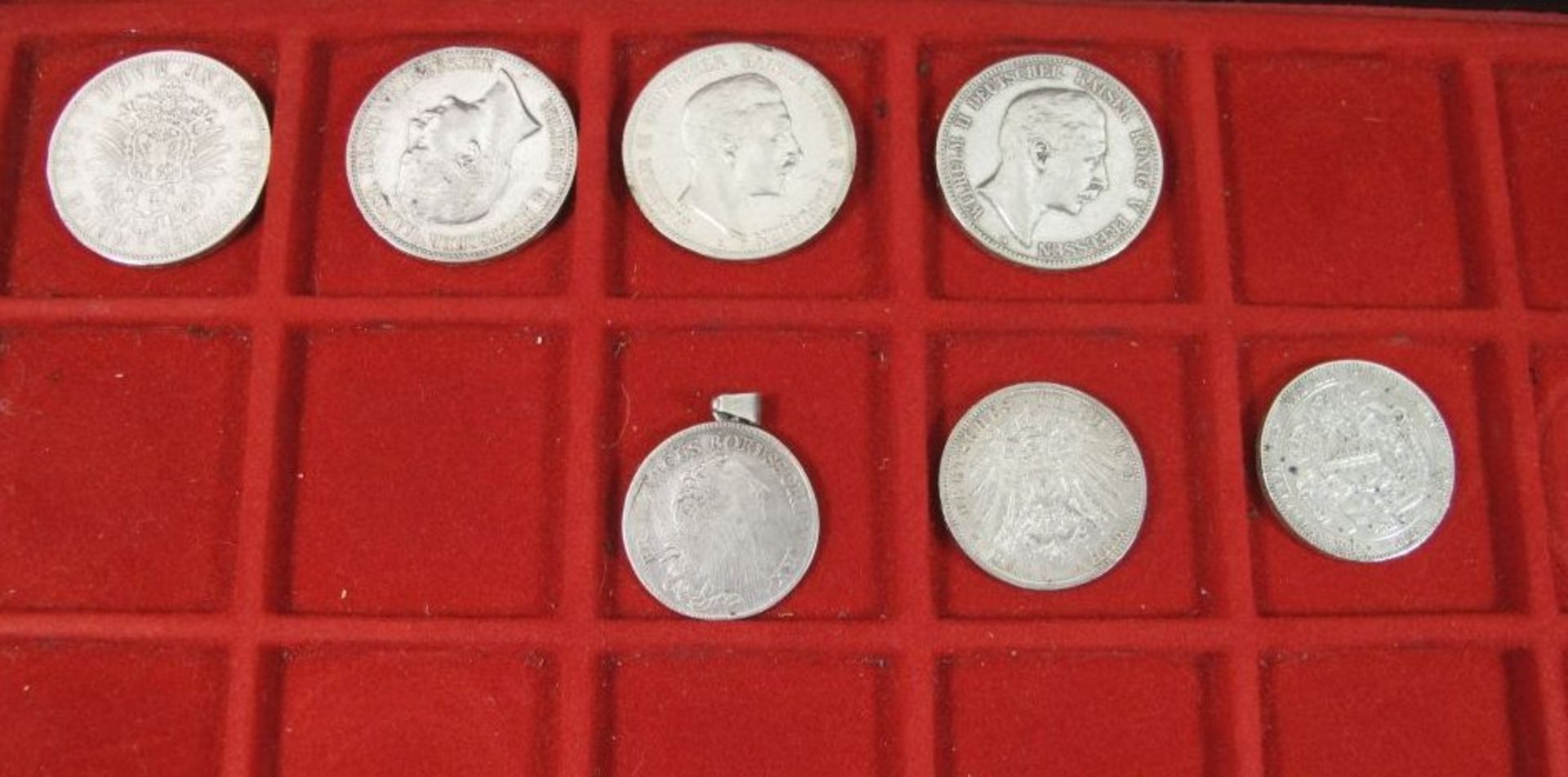 Konvolut div. Münzen in Koffer, Deutsches Reich, Silber. - Bild 2 aus 6