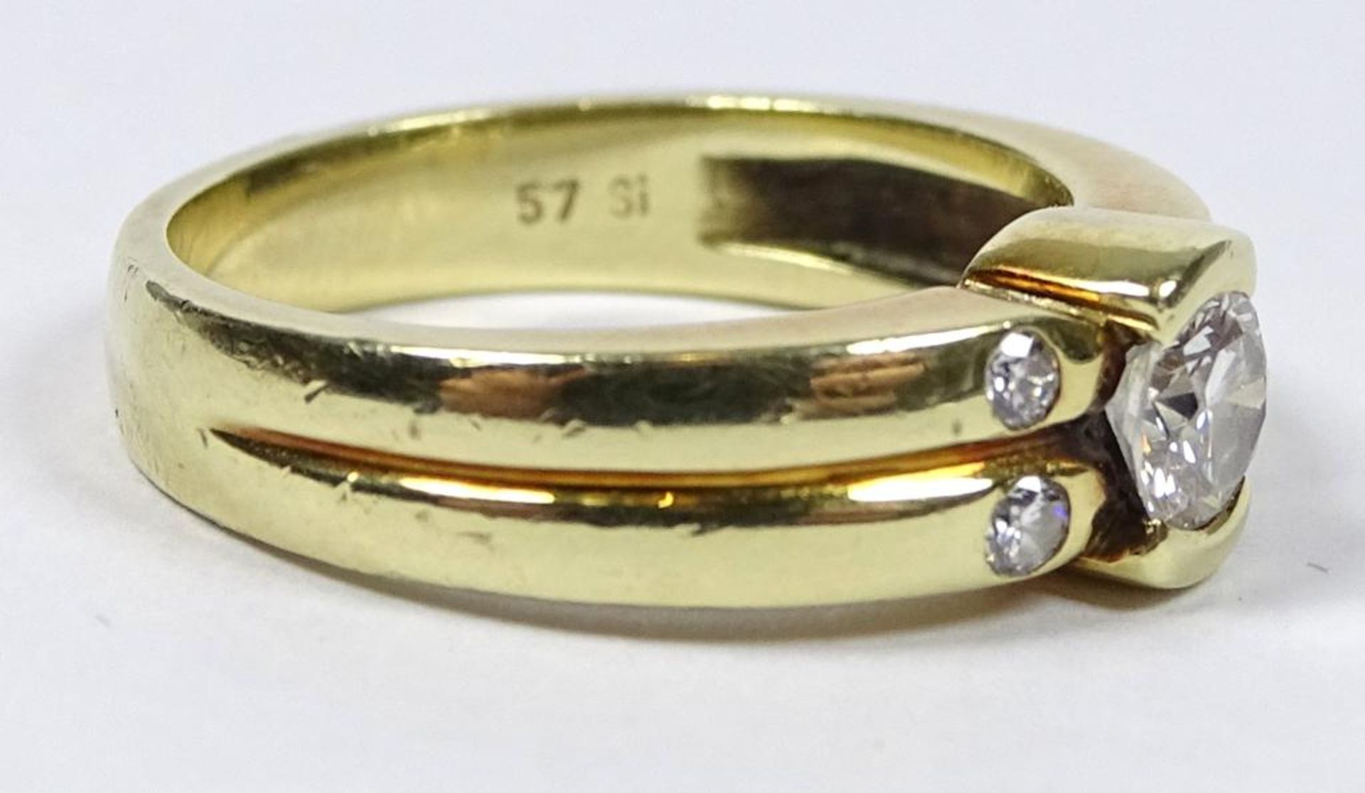 Goldring 585/000 mit Brillanten, zus. 0,53ct., Centerstein 0,45ct.,6,25gr., RG 55 - Bild 6 aus 7