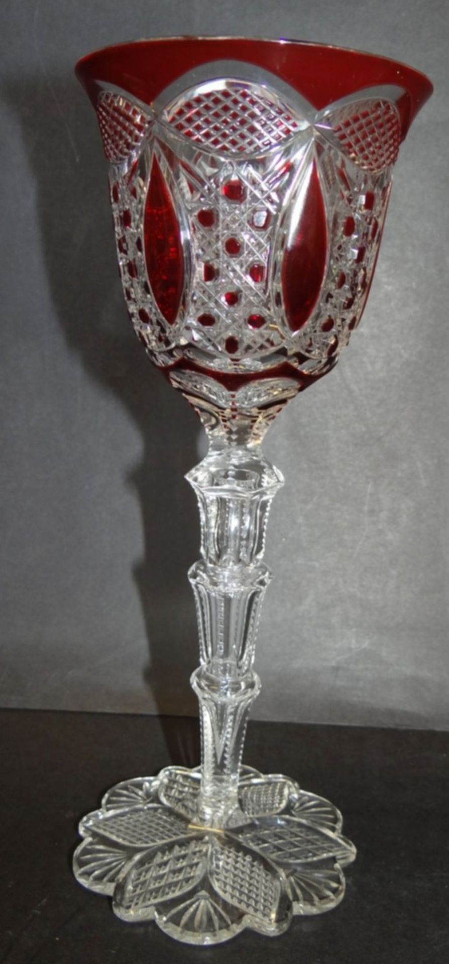 Stiel-Weinglas, rot überfangen, Baccarat, H-20 c - Bild 3 aus 5