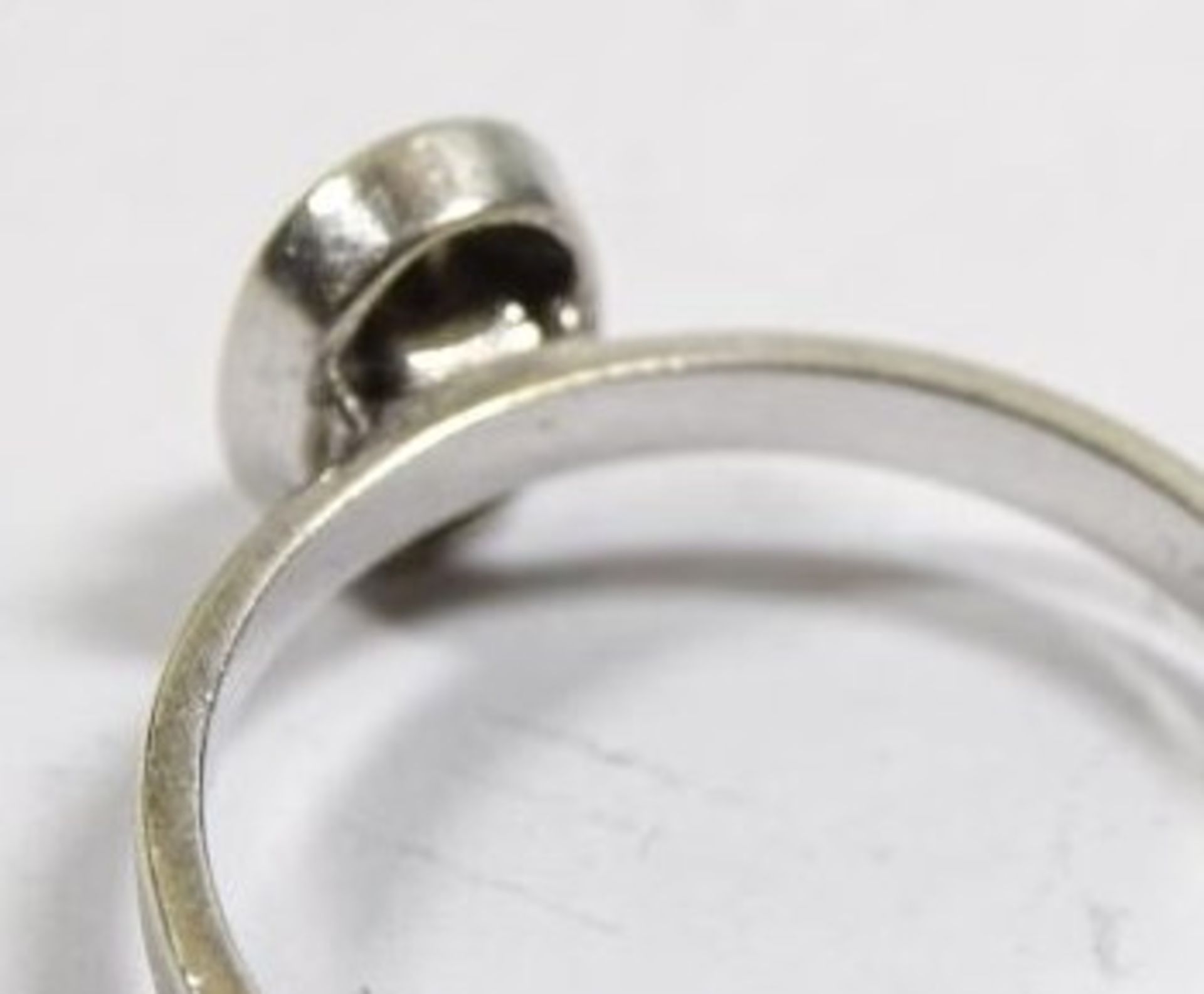 WG-Ring-585 mit Diamant, 0,02 ct, RG 55, 2,41 gr. - Bild 3 aus 4