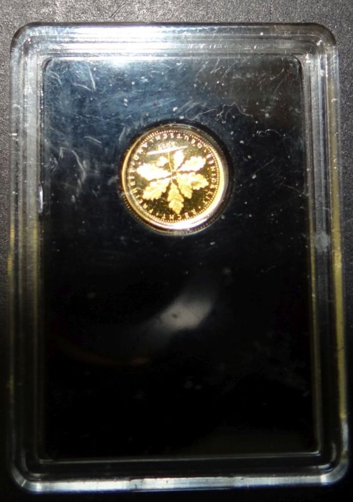 kl. Medaille Gold-585-, Brandenburger Tor, 0,30 gr. - Bild 2 aus 2