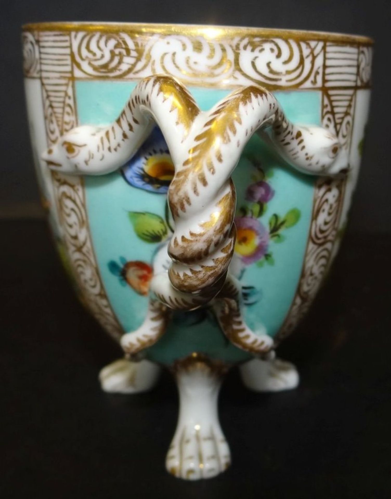 Tasse mit U.T. "Meissen" Blumen und Parkszenen, Untertasse Knaufschwerter, durchschliffen, D-15,5 - Bild 7 aus 9