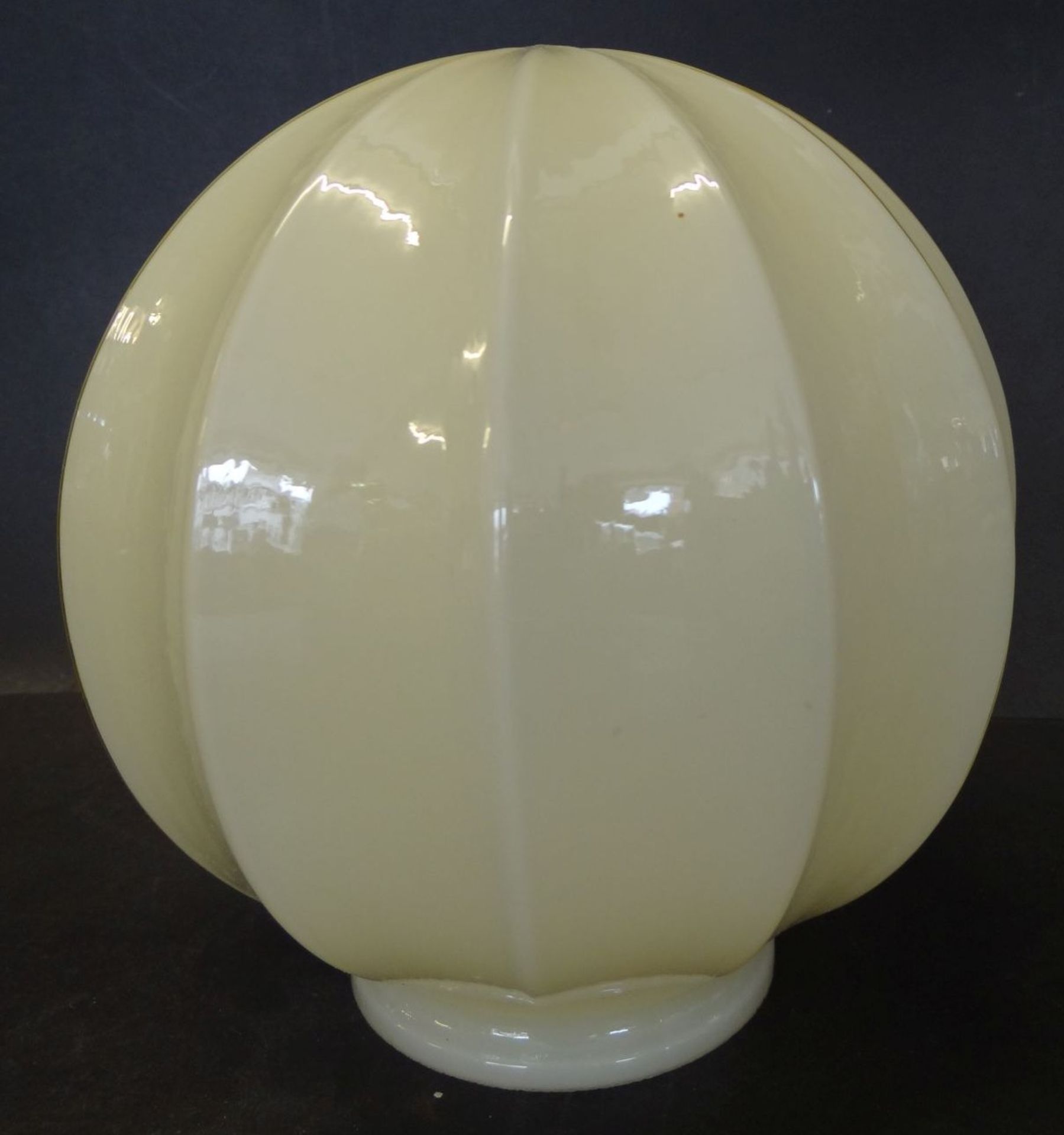 Lampenschirm, , H-16 cm, 16 cm, Rand kleiner Abplatzer