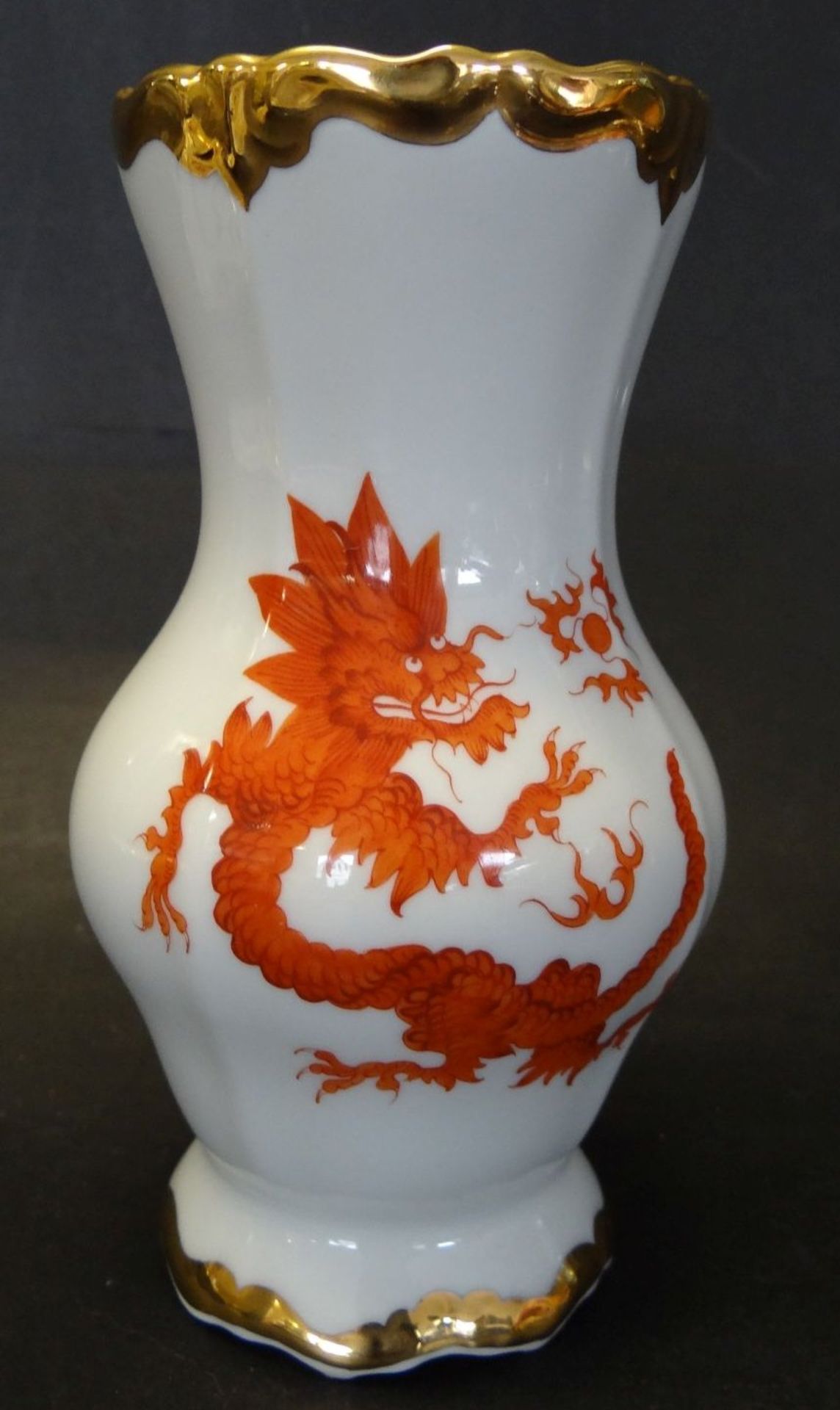 3 Teile Geschirr "Weimar" ARO, roter Drachen, Vase H-14 cm, Teller D-19 cm, Schale D-21 cm - Bild 3 aus 4