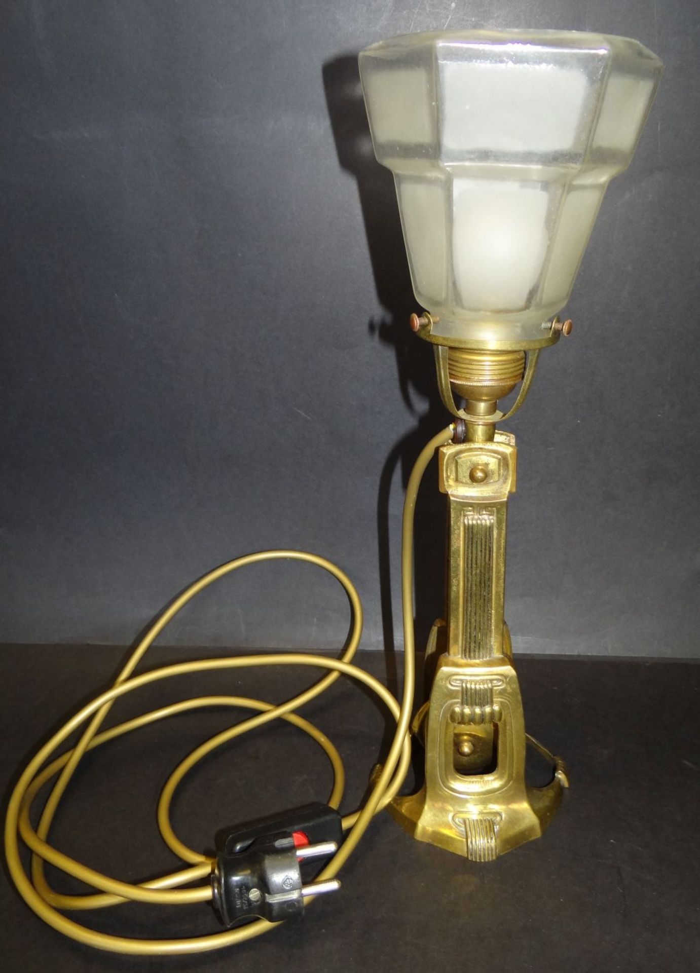 Jugendstil-Tischlampe, massiv Messing, neu verkabelt, verstellbar mit Gegengewicht, H-38 cm