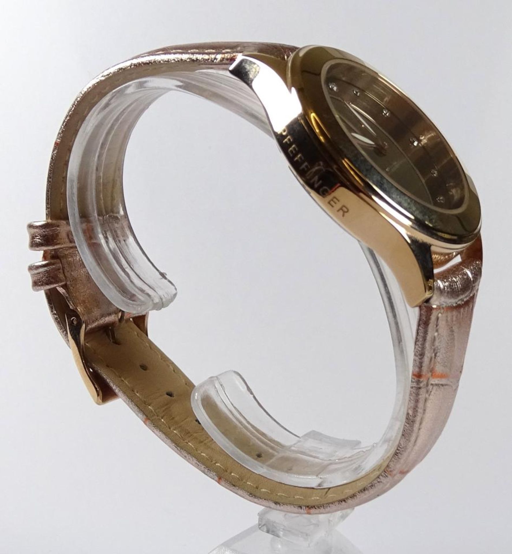 Damen Armbanduhr Pfeffinger, Edelstahl,rosé vergoldet,mit Lederarmband und Dornschließe,Quartzwerk, - Bild 3 aus 4
