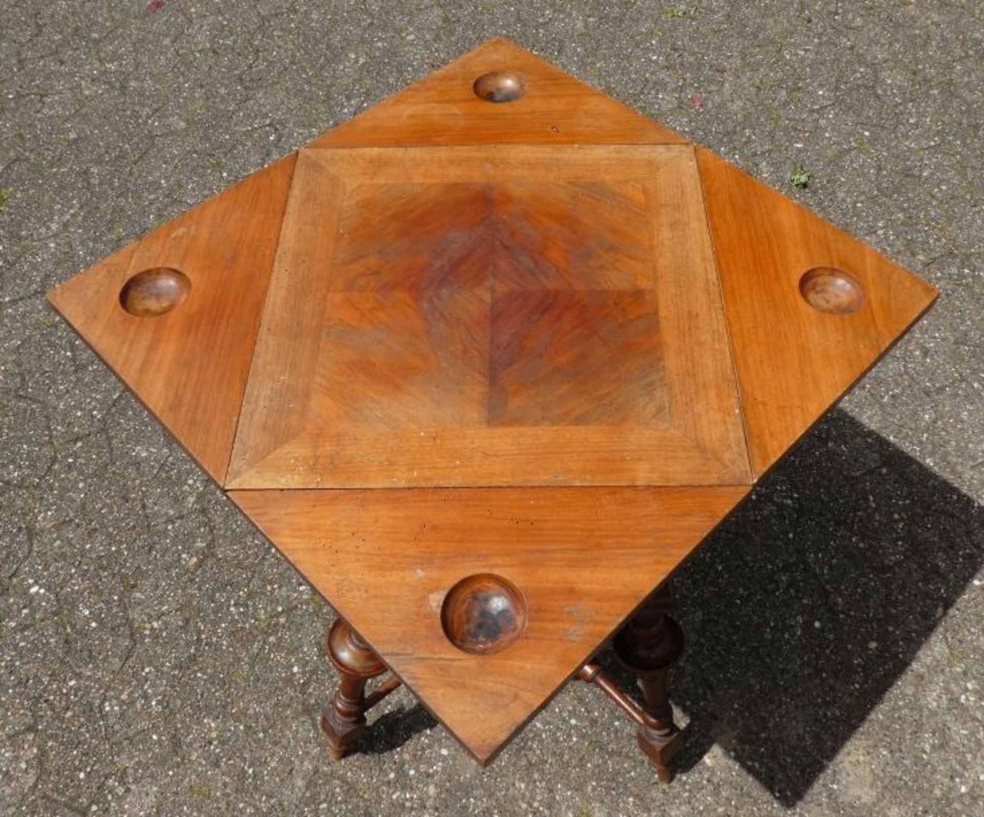 Gründerzeit-Spieltisch, restaurierungs bedürftig, H-80cm - Bild 4 aus 7