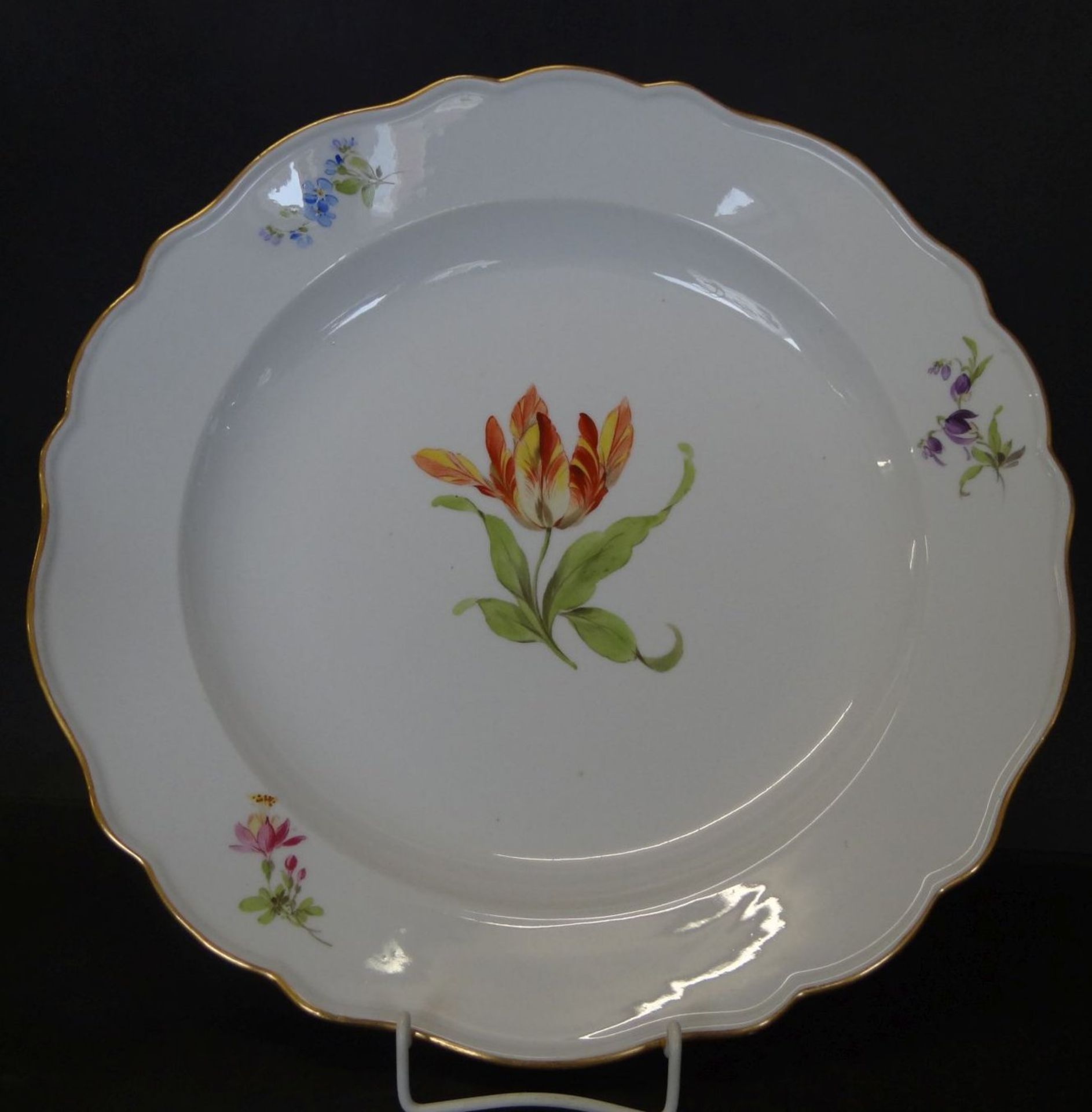 grosse runde Platte "Meissen" Blumenmalerei, D-35 cm, 1.Wahl