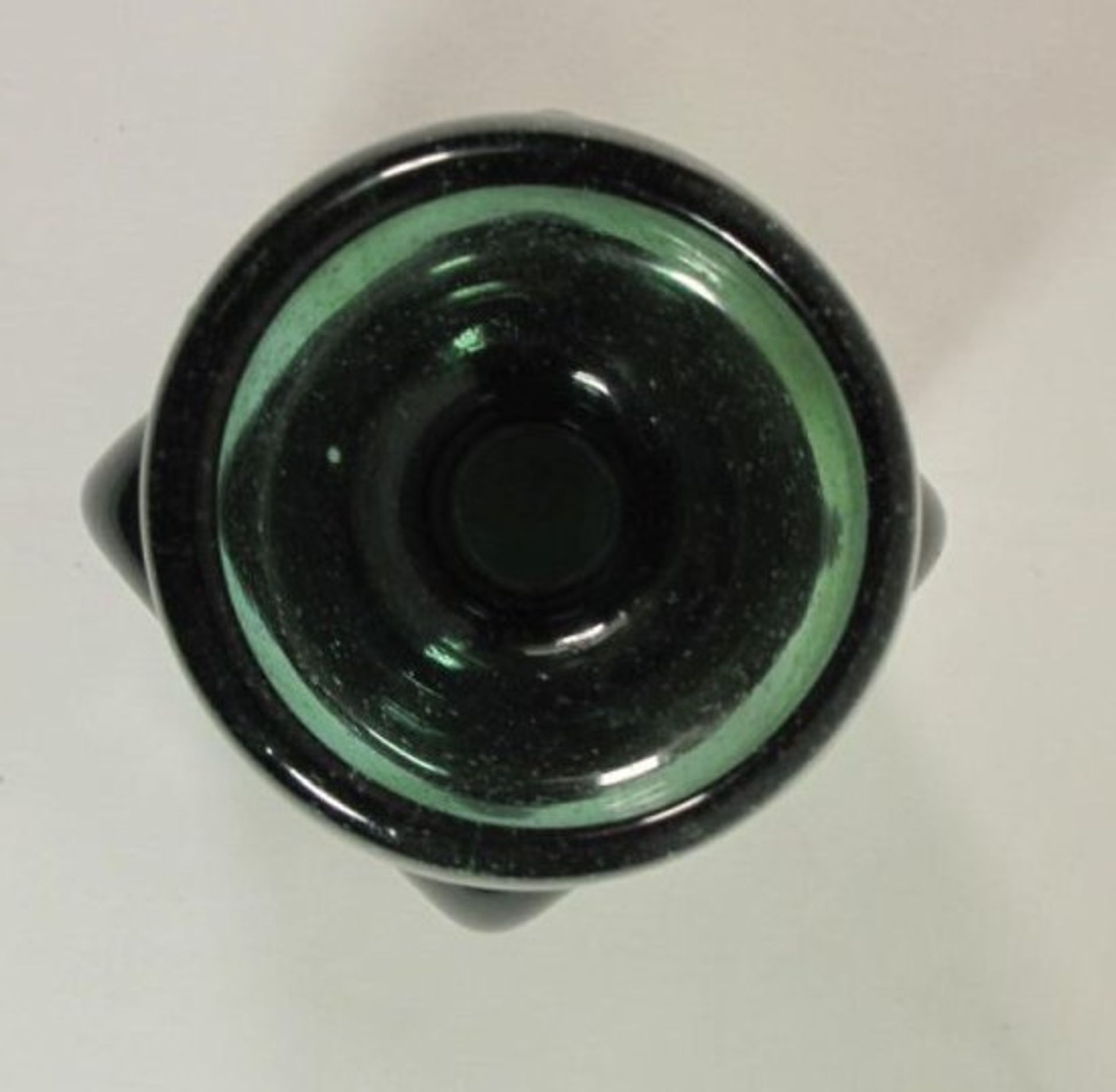 Kunstglasvase, grünes Glas, leicht gedrückte Form, Volkhardt Precht ?, H-23cm - Bild 2 aus 2