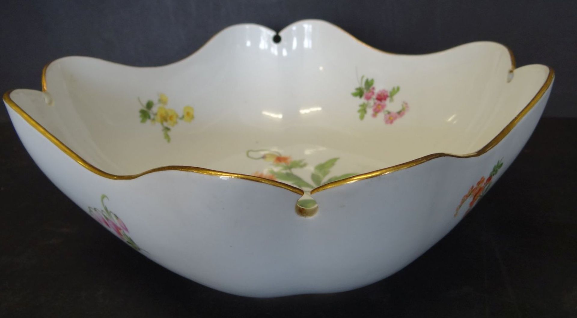 grosse eckige Schale "Meissen" Blumenmalerei, H-9,5 cm, 22x22 cm, 1.Wahl - Bild 4 aus 6