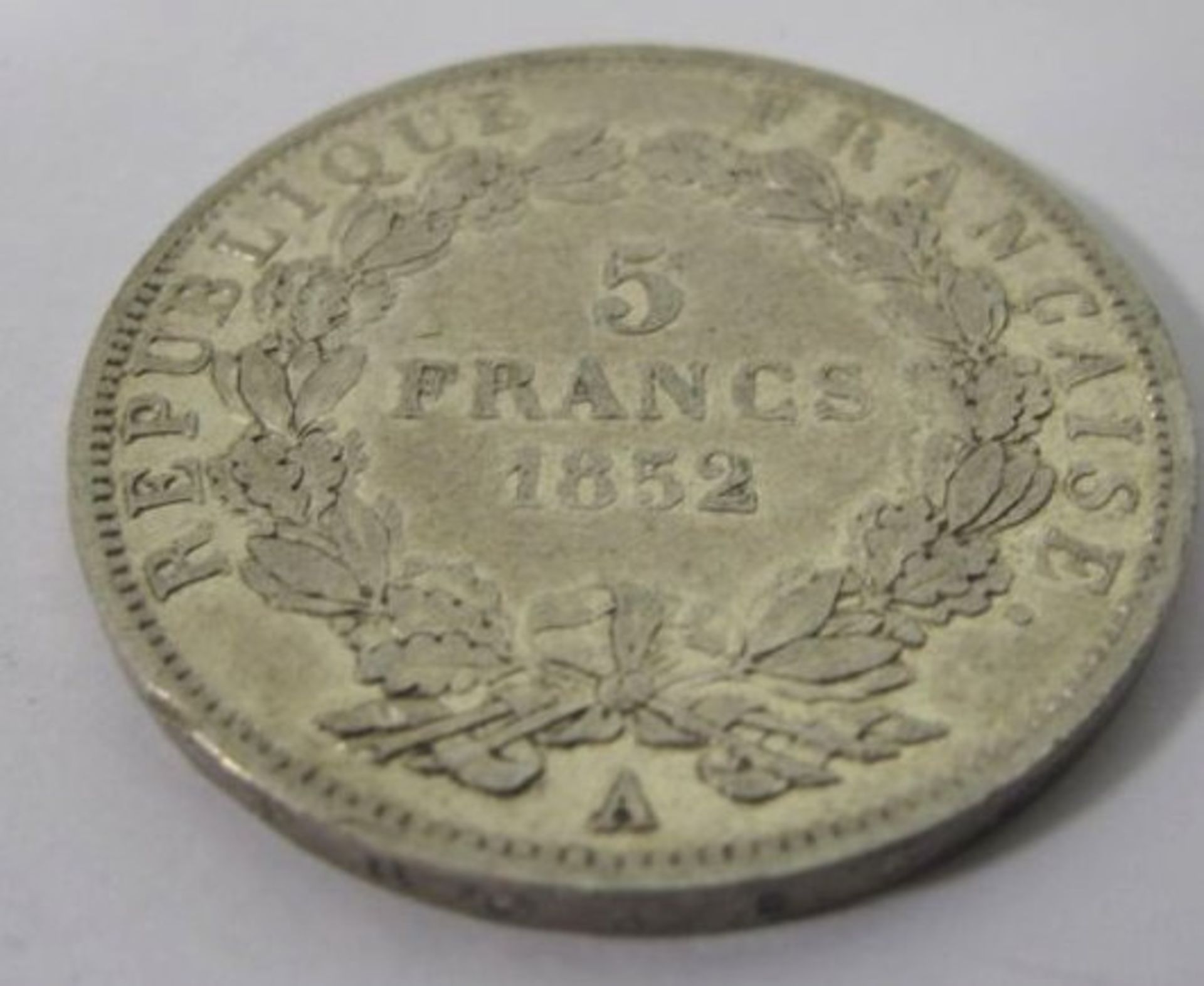 5 Francs 1852 A, Louis Napoleon Bonaparte, Silber, 24,7g, D-3,7cm.