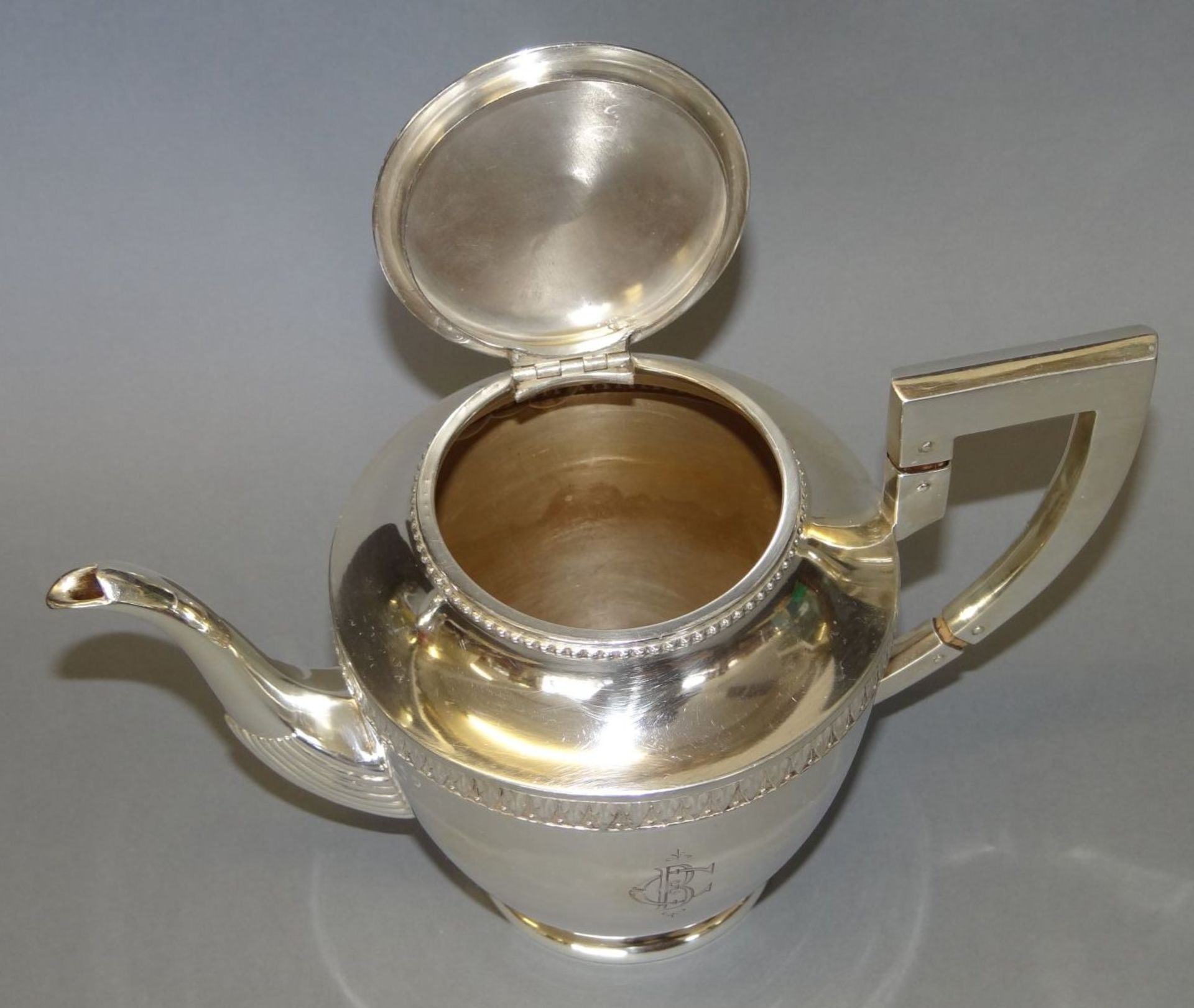 Silber-Teekanne-800- mit Ziermonogramm "CB", guter Zustand, H-17 cm, 443 gr. - Bild 3 aus 5