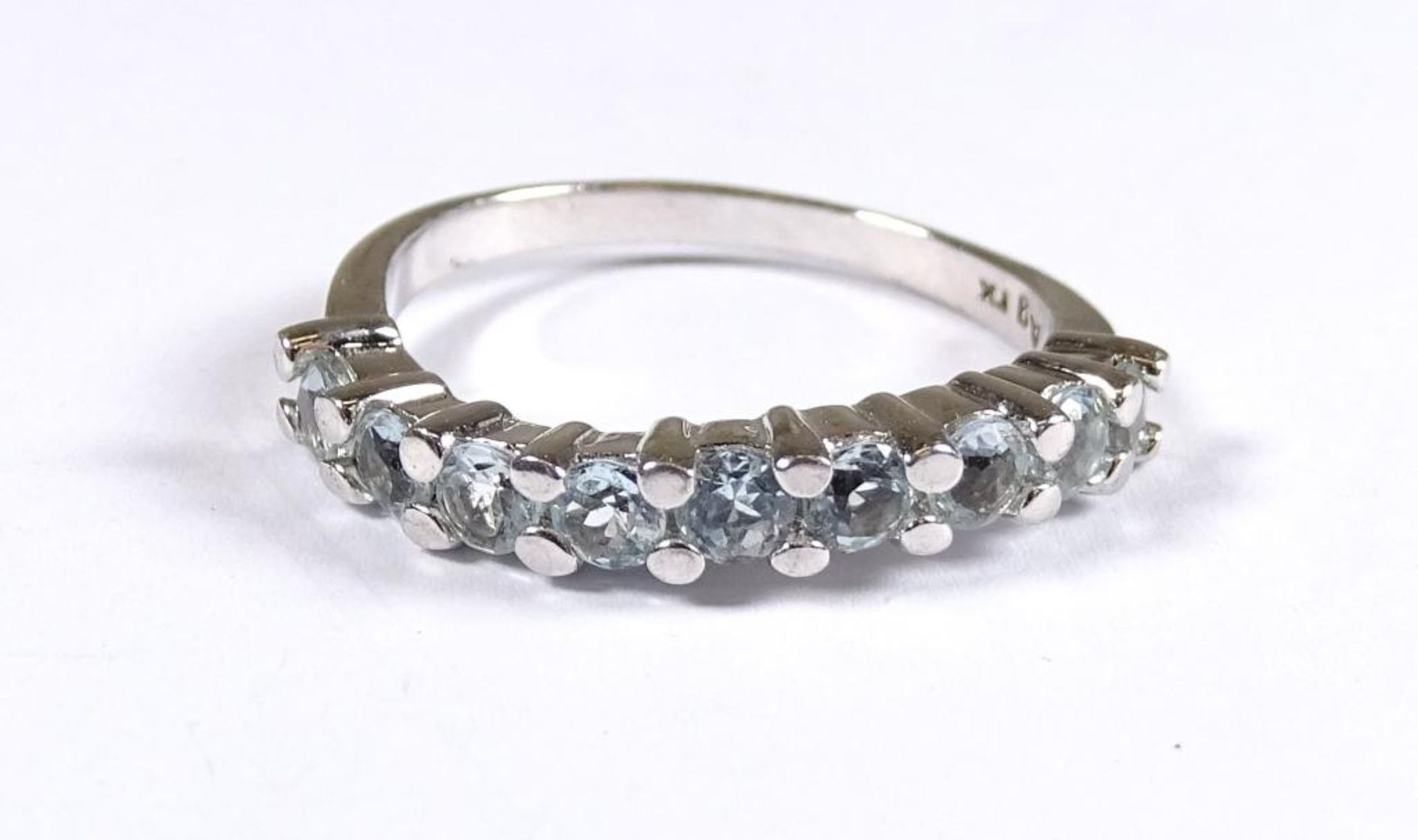 Ring, Silber 925/000, mit hellblauen Steinen, 3,25gr., RG 59