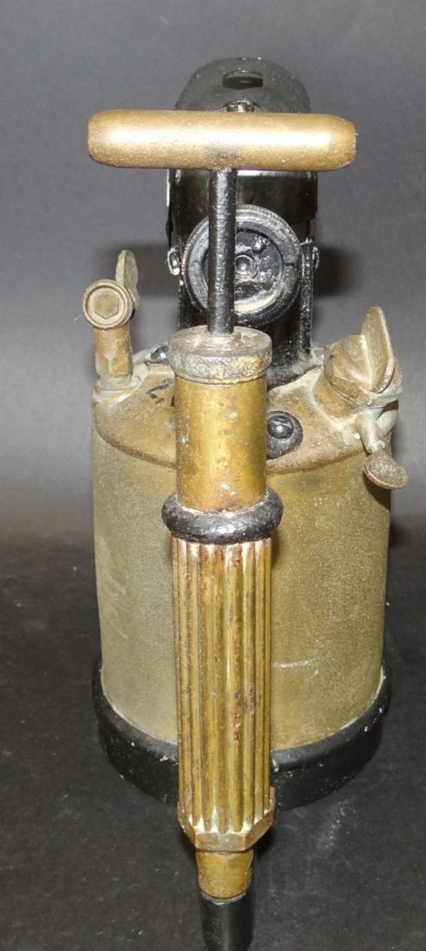 alter Bunsenbrenner mit Luftpumpe, Schweden, H-25 cm - Bild 3 aus 7