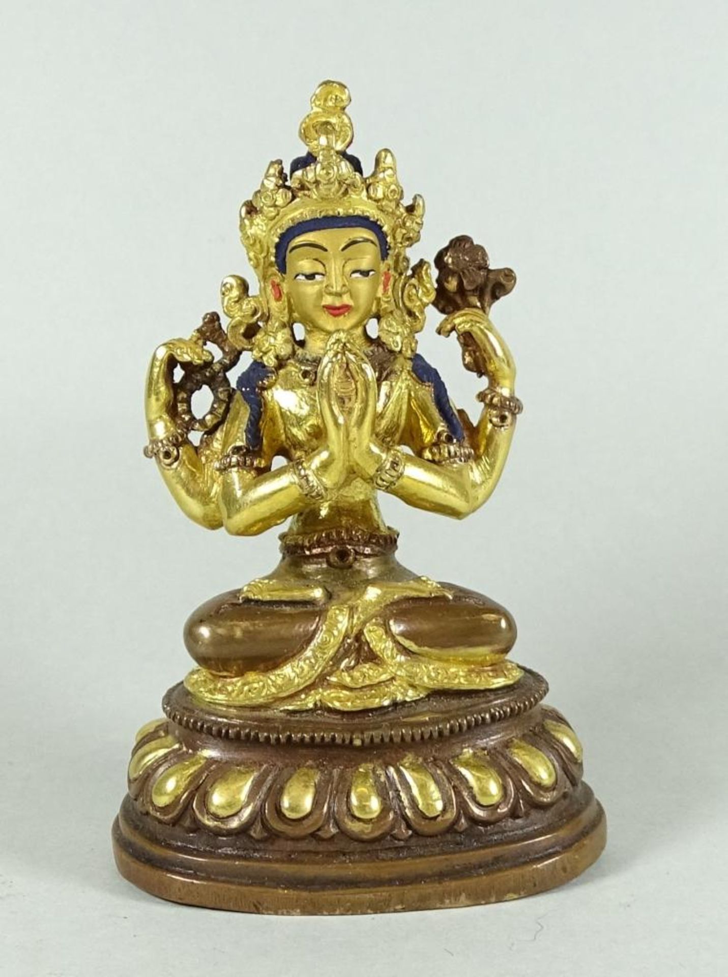 indische Gottheit, Bronze tw. feuervergoldet, H-8,5 cm, Alters-u. Gebrauchsspuren