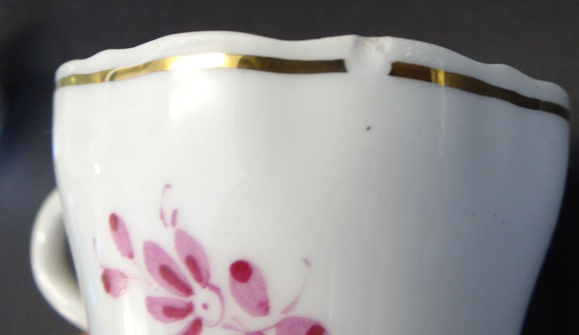 9 Teile Mokkageschirr "Plaue" Handgemalt, H-17 cm, Deckel-Rose und 2 Tassen minimal bestossen - Bild 3 aus 3