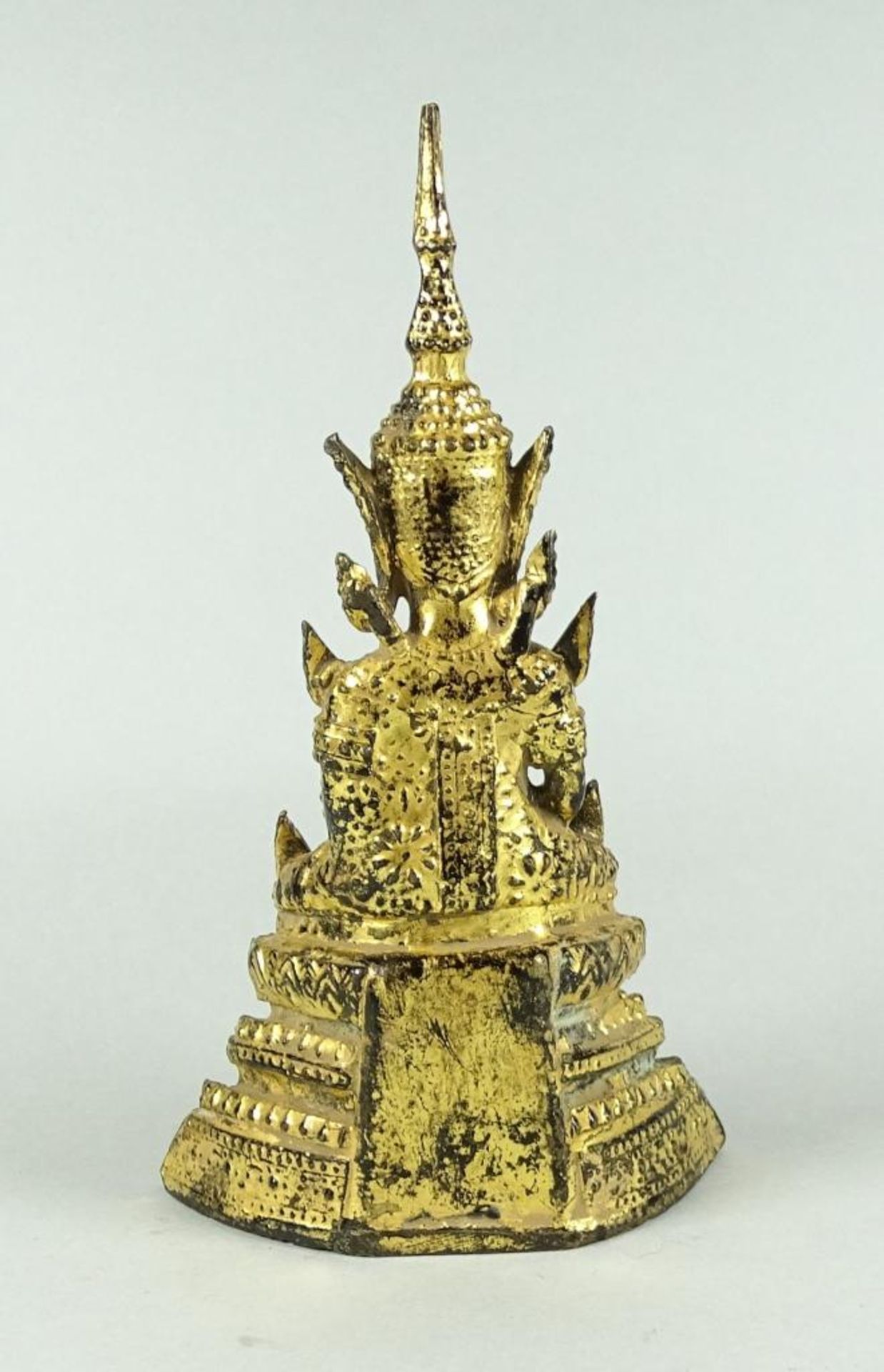 Bronze Buddha, älter, feuervergoldet, H-13 cm,Alters-u. Gebrauchsspure - Bild 3 aus 4
