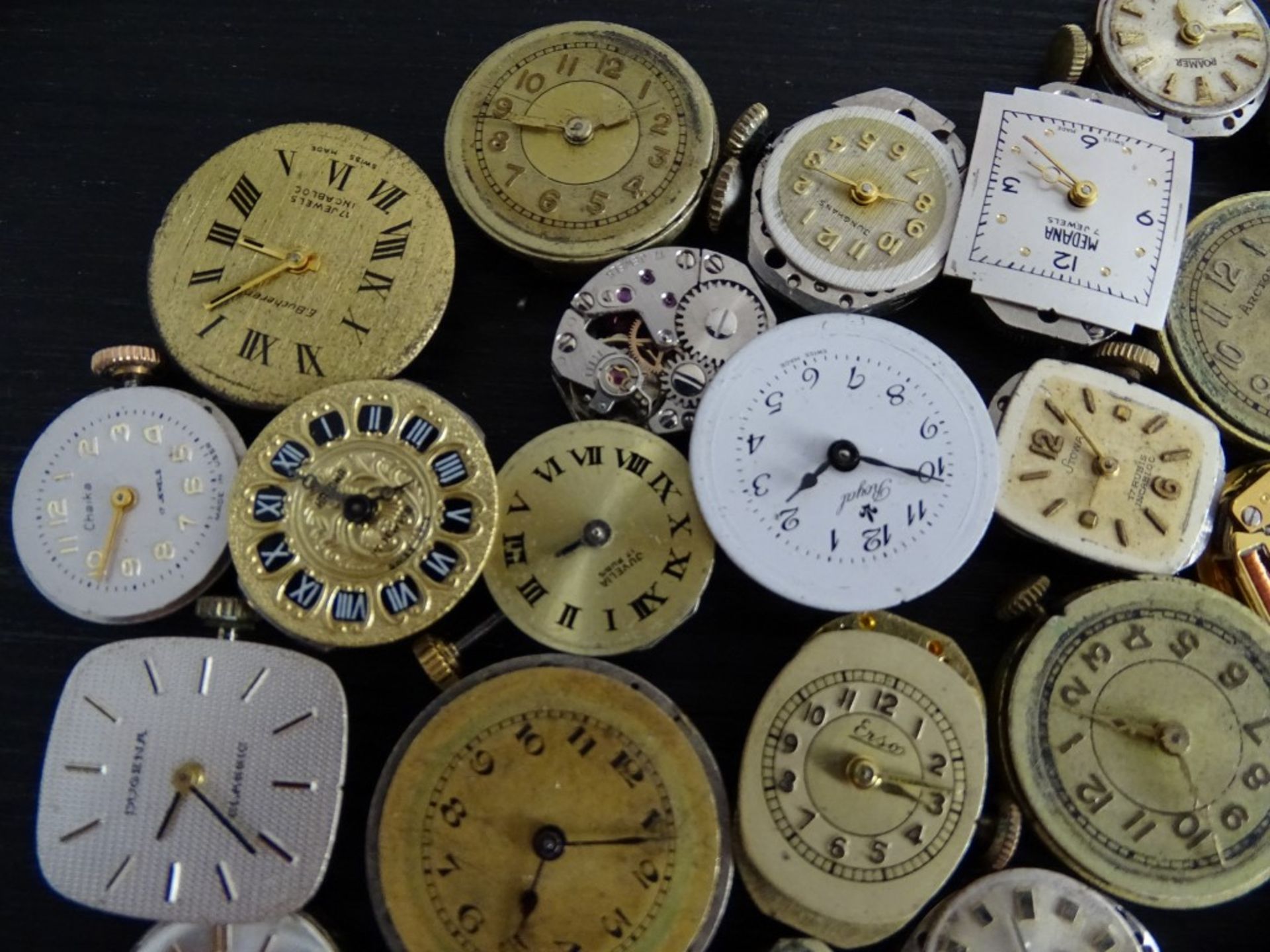 Konvolut diverser Uhrenwerke 100 Stück, Funktion nicht geprü - Bild 10 aus 10