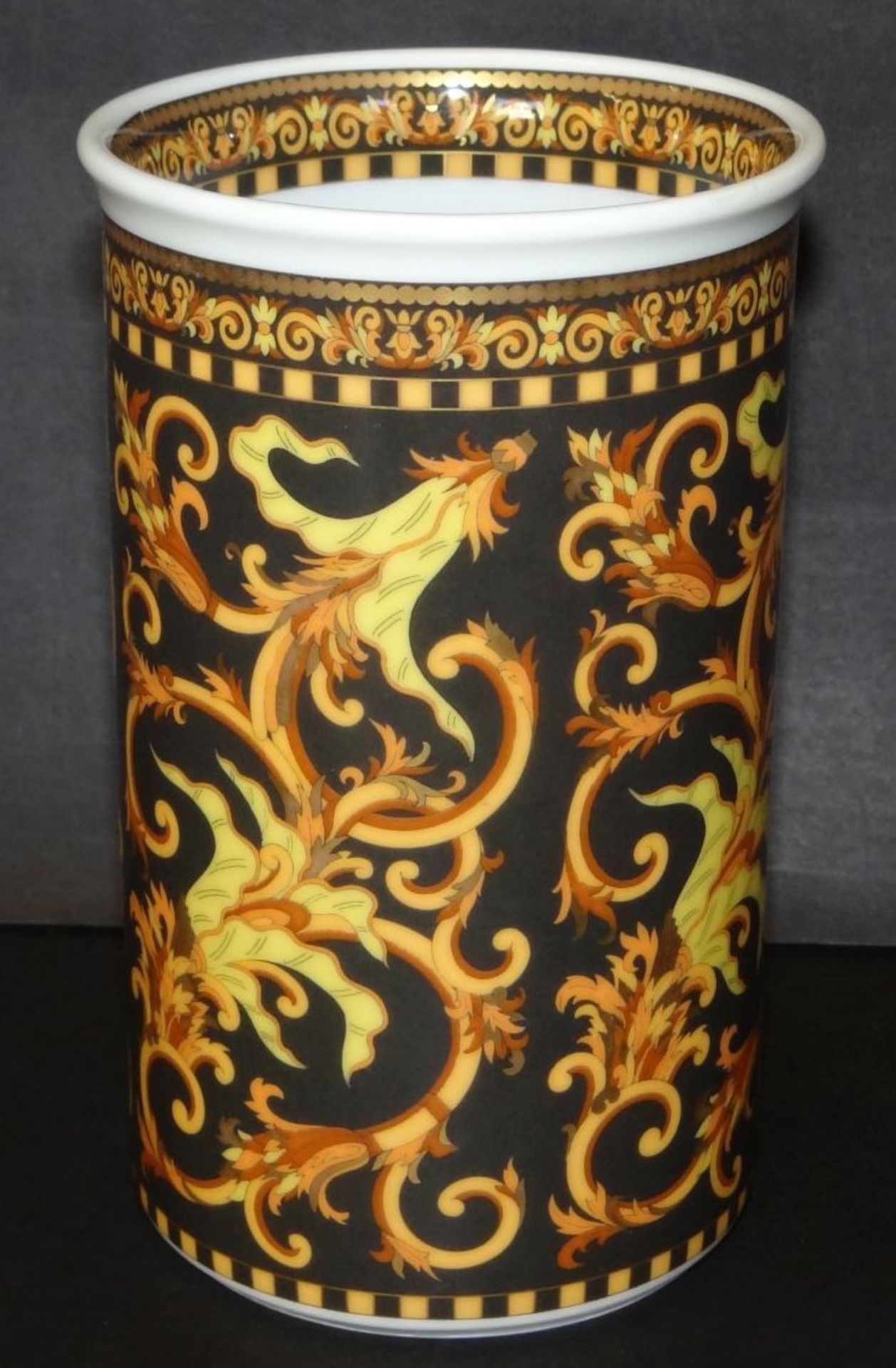 kl. Vase "Rosenthal" Versace, Dekor Barocco, H-14 cm, D-8 cm