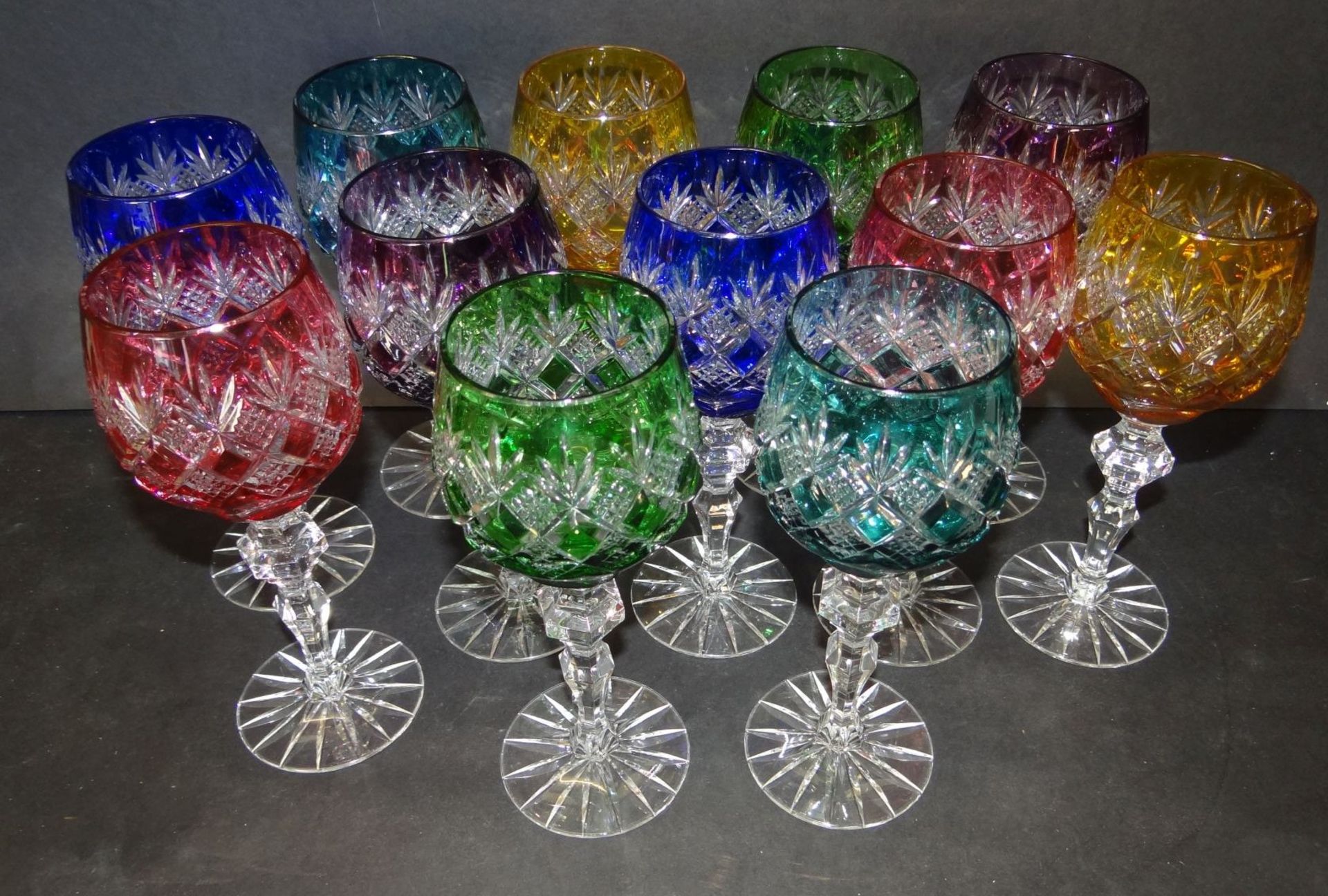 12 x schwere Buntglas-Kristallrömer, H-20 c