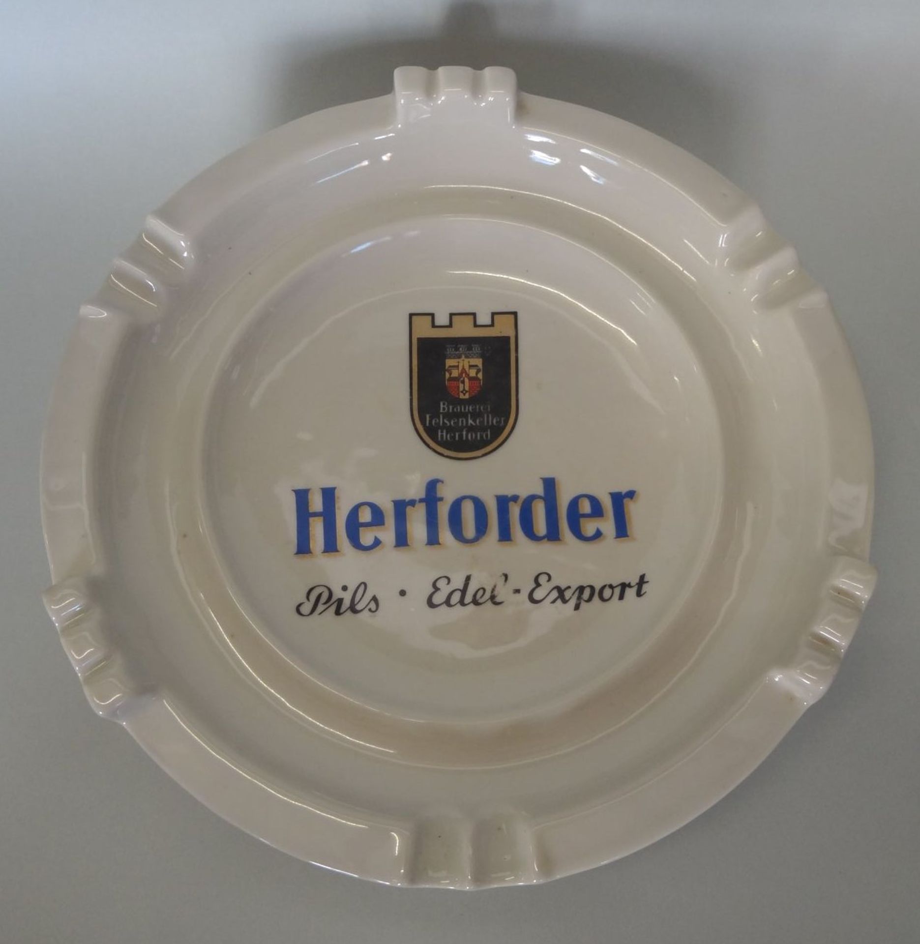 grosser Stammtischascher "Herforder", D-25 cm