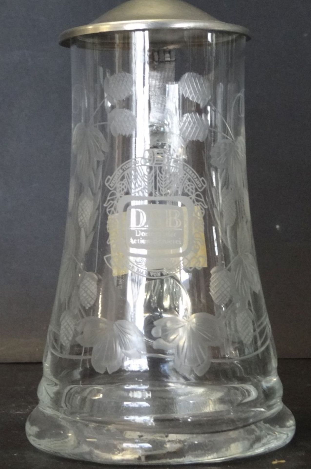 Kristall-Bierkrug "DAB", floral beschliffen.Zinndeckel, H-17 cm,