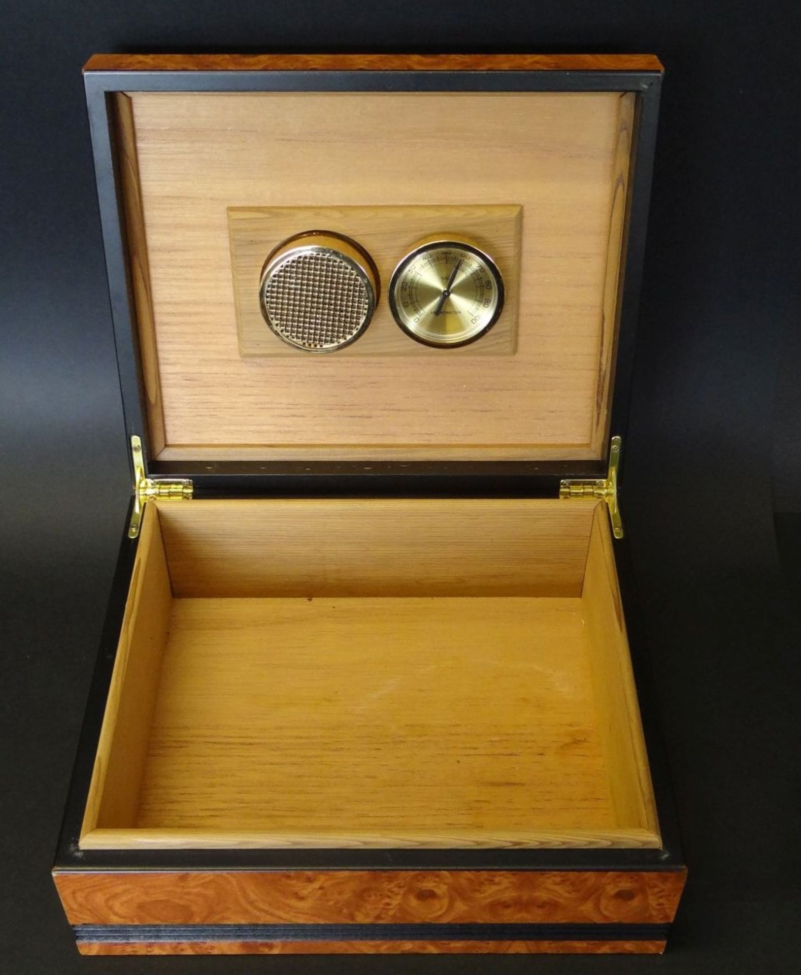 Humidor, Wurzelholzfurnier, H-11 cm, 26x21 cm - Bild 4 aus 7