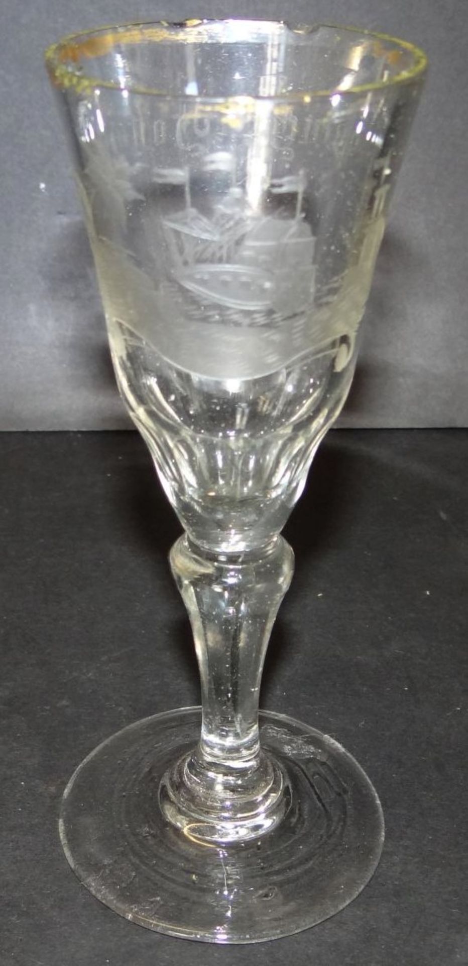 Barock-Glas mit Spruch "Angenehme Hoffnung" und Schiff, H-15 cm, Rand mehrfach bestossen - Bild 2 aus 10