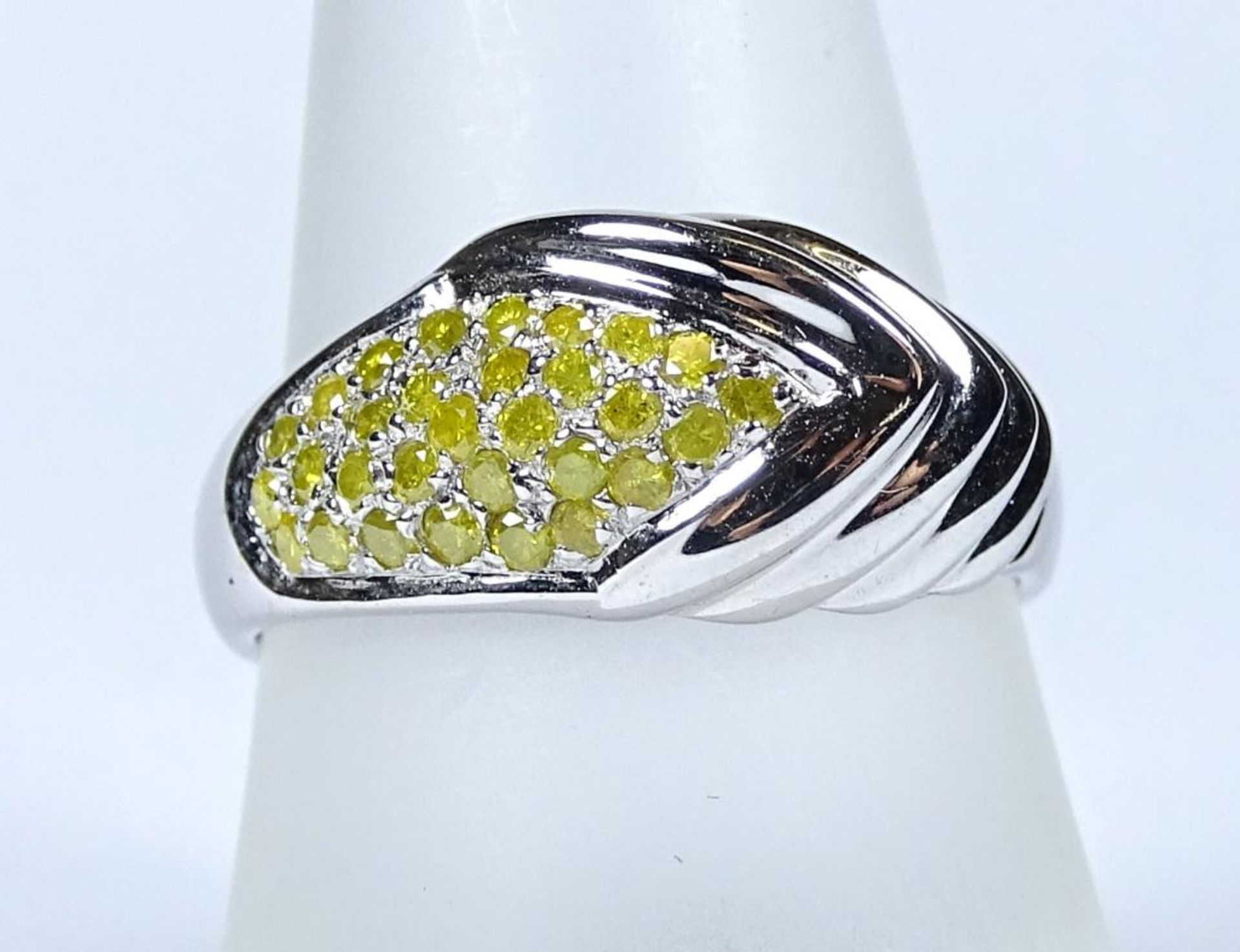 Weissgoldring 585/000 mit 30 gelben Diamanten zusa.ca.0,24ct.,, 4,70gr., RG 58 ,Neu und ungetragen