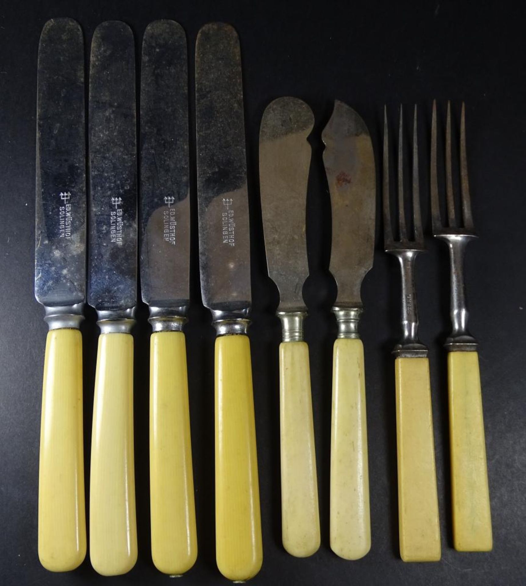 8 Besteck Teile mit Beingriffen,Messer L- 22cm,Ed.Wüsthof-Solinge