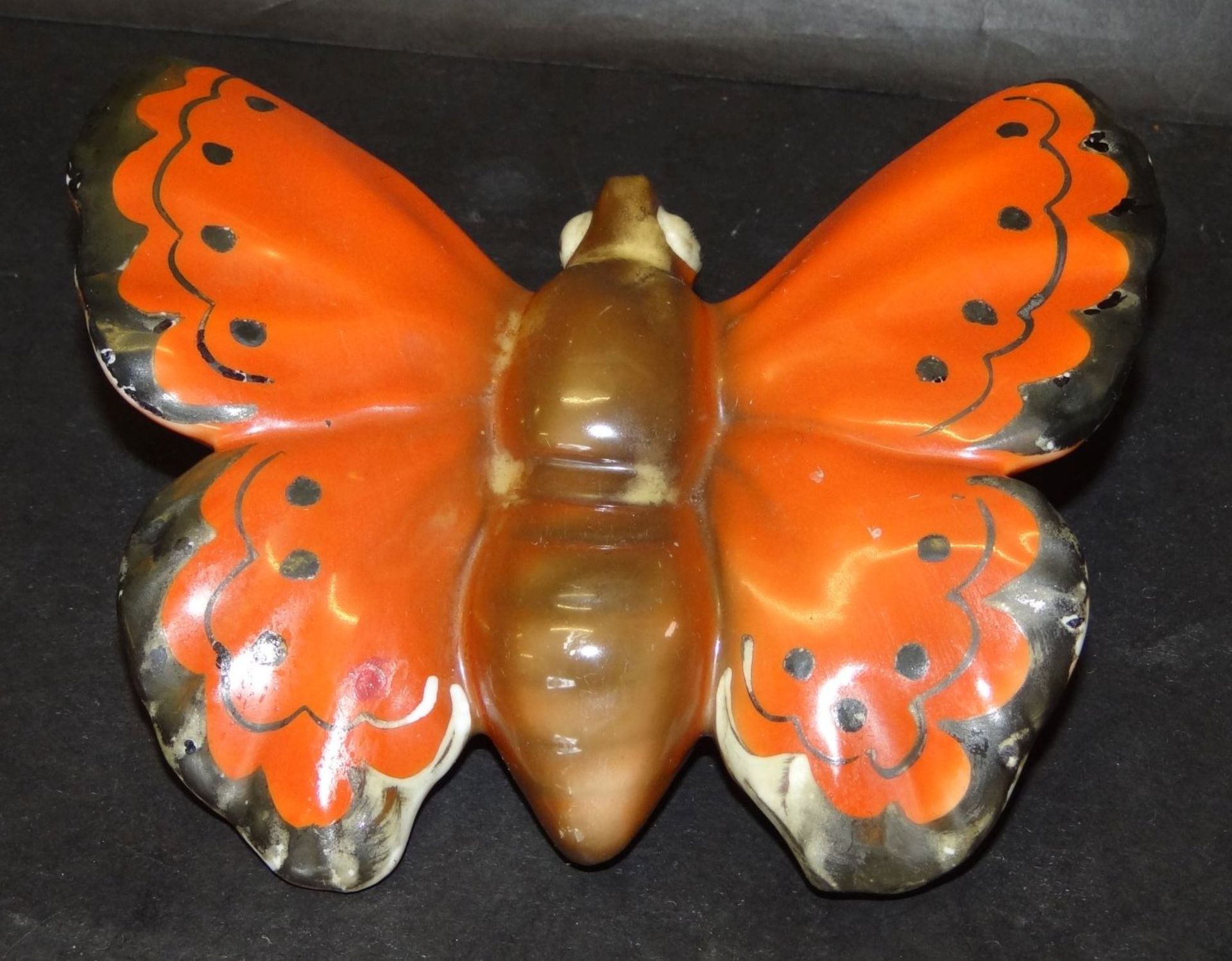 Keramik-Wandvase in Schmetterlingsform, 12x15 cm