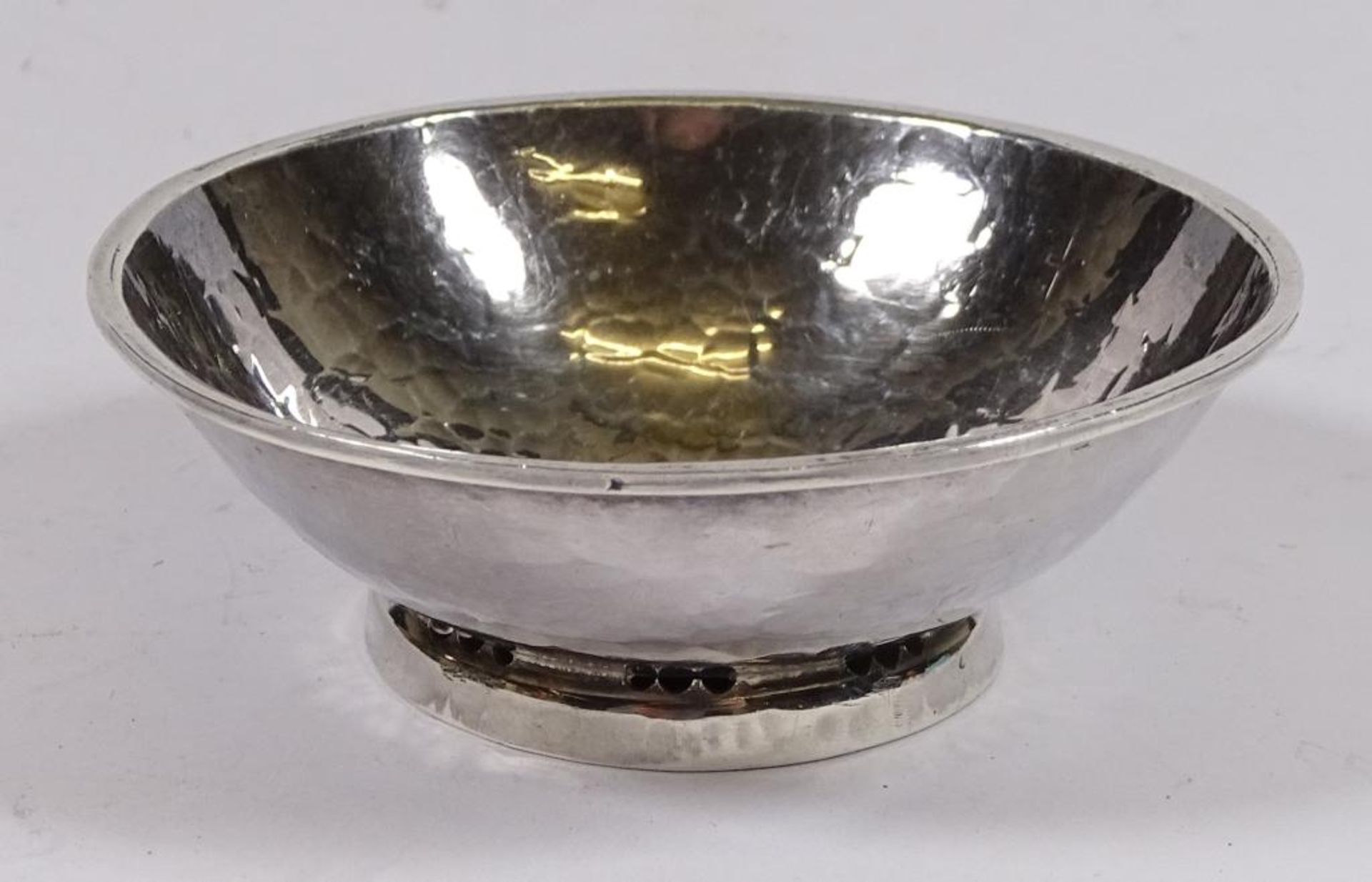 Silber Schälchen,Hammerschlag Dekor, (Silber gepr.),H-25mm,d-74mm, 39,4gr